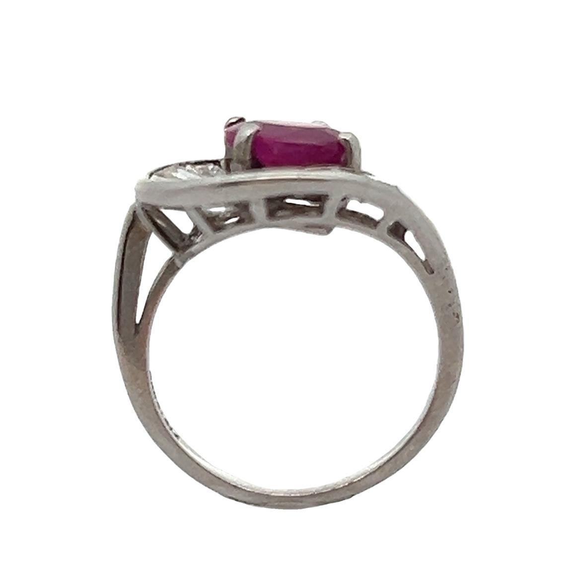 Rubin- und Diamantring im Angebot 4
