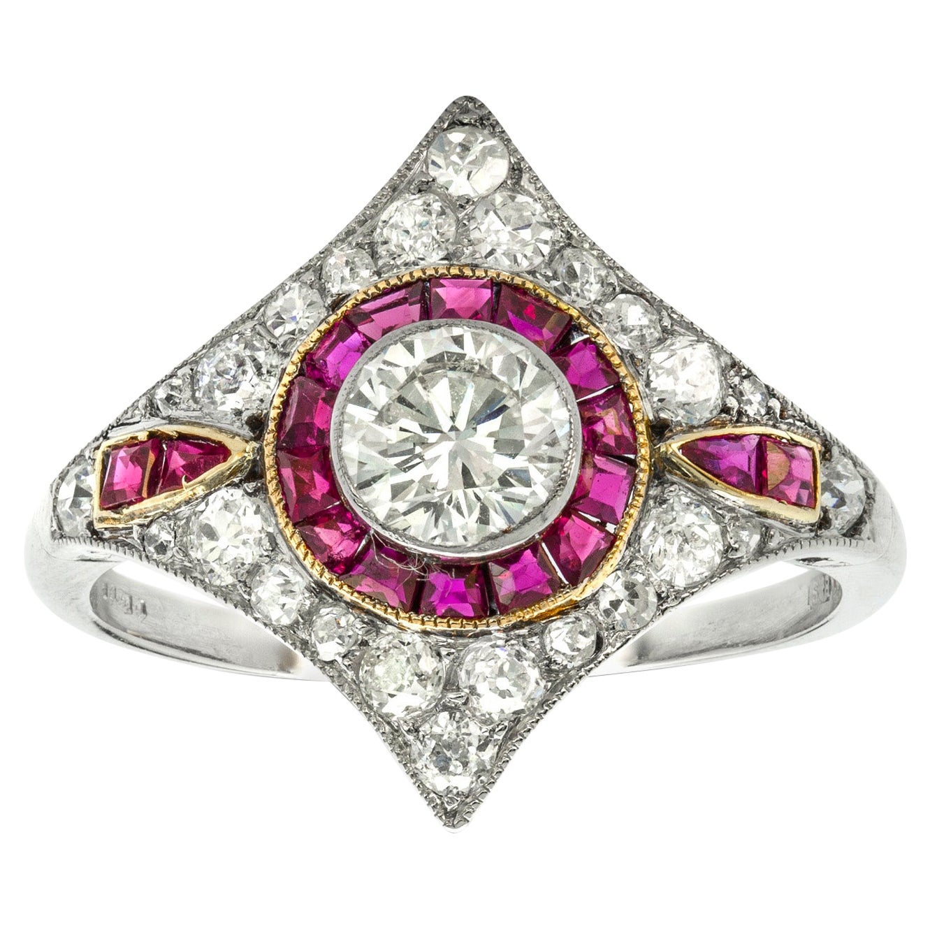 Bague en rubis et diamants
