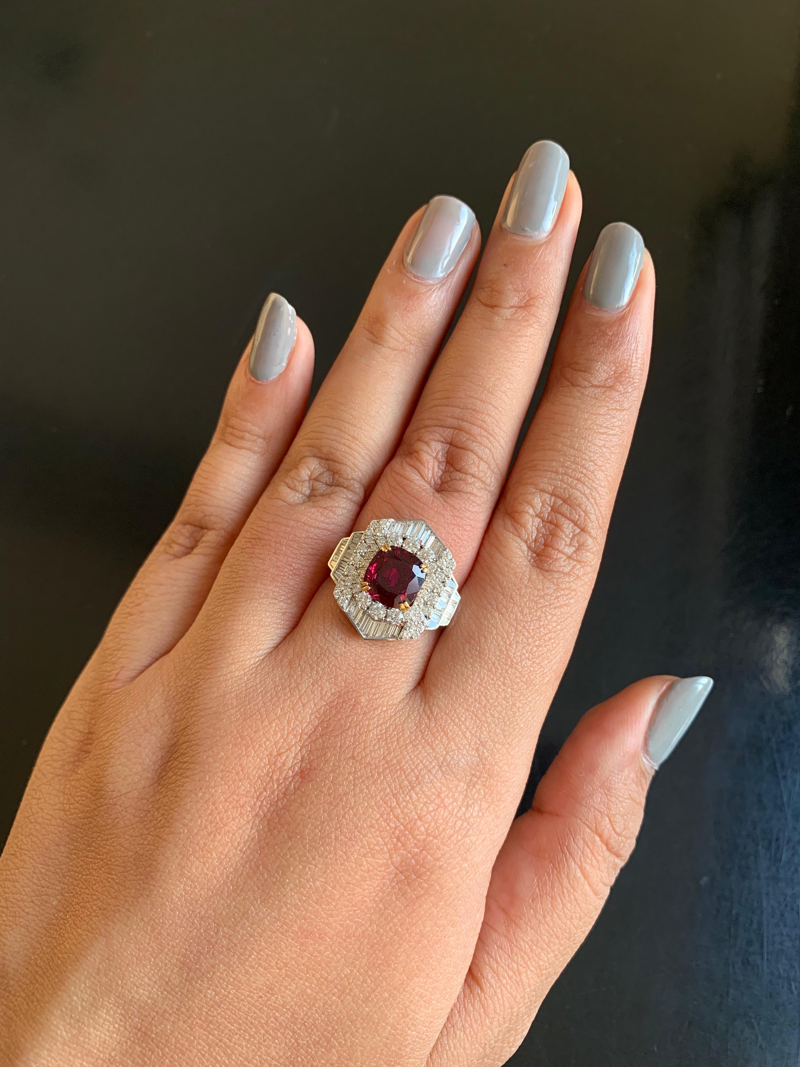 Ruby and Diamond Ring GRS Certified 2.51 Carat Burma No Heat in 18K In New Condition For Sale In Bangkok, TH