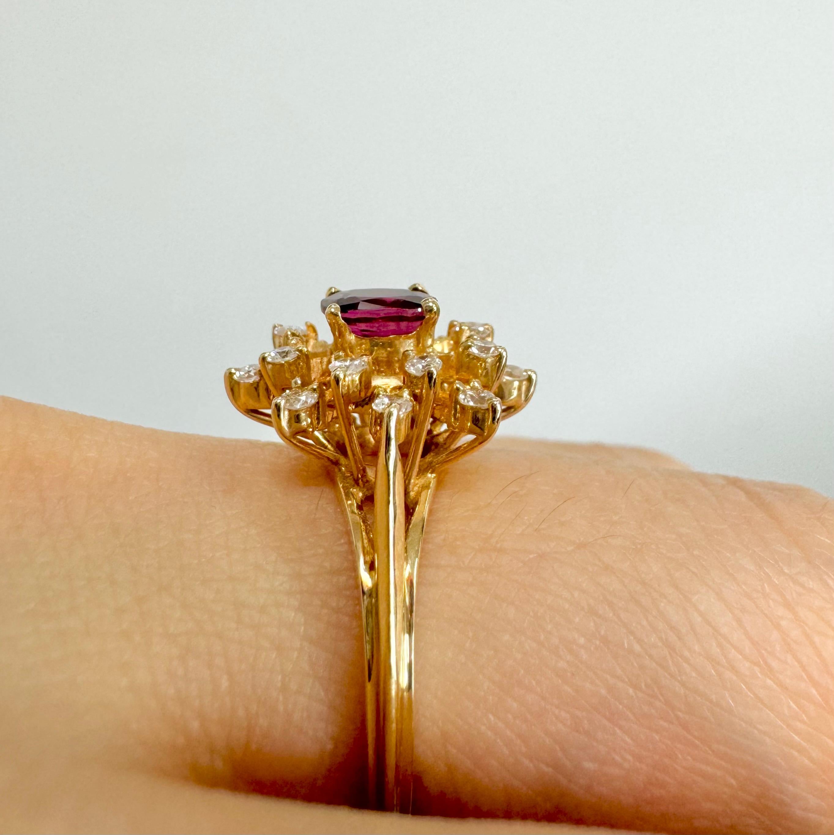 Ruby and Diamond Ring in 14k yellow gold For Sale 1