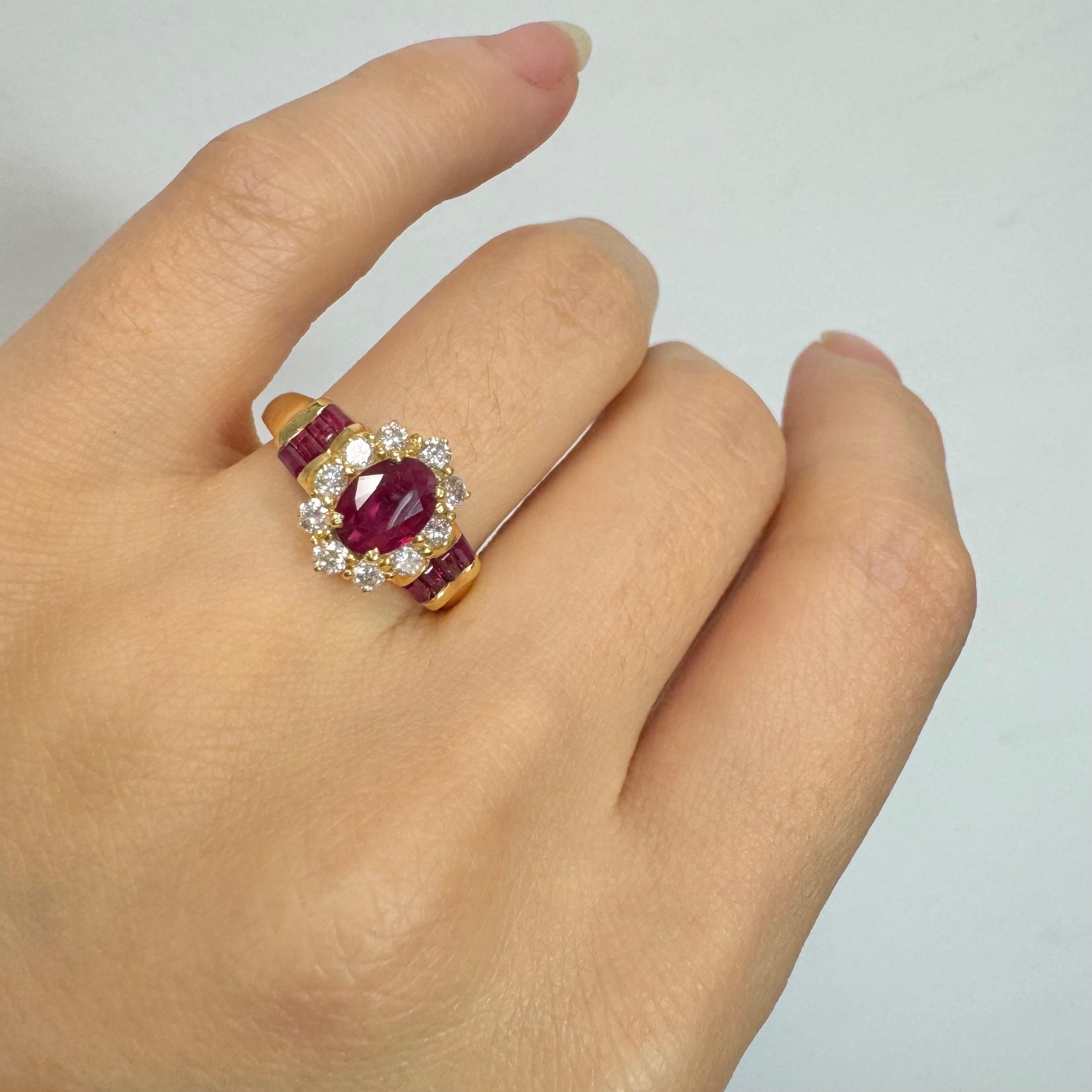 Ruby and Diamond Ring in Solid 18k Yellow Gold For Sale 2