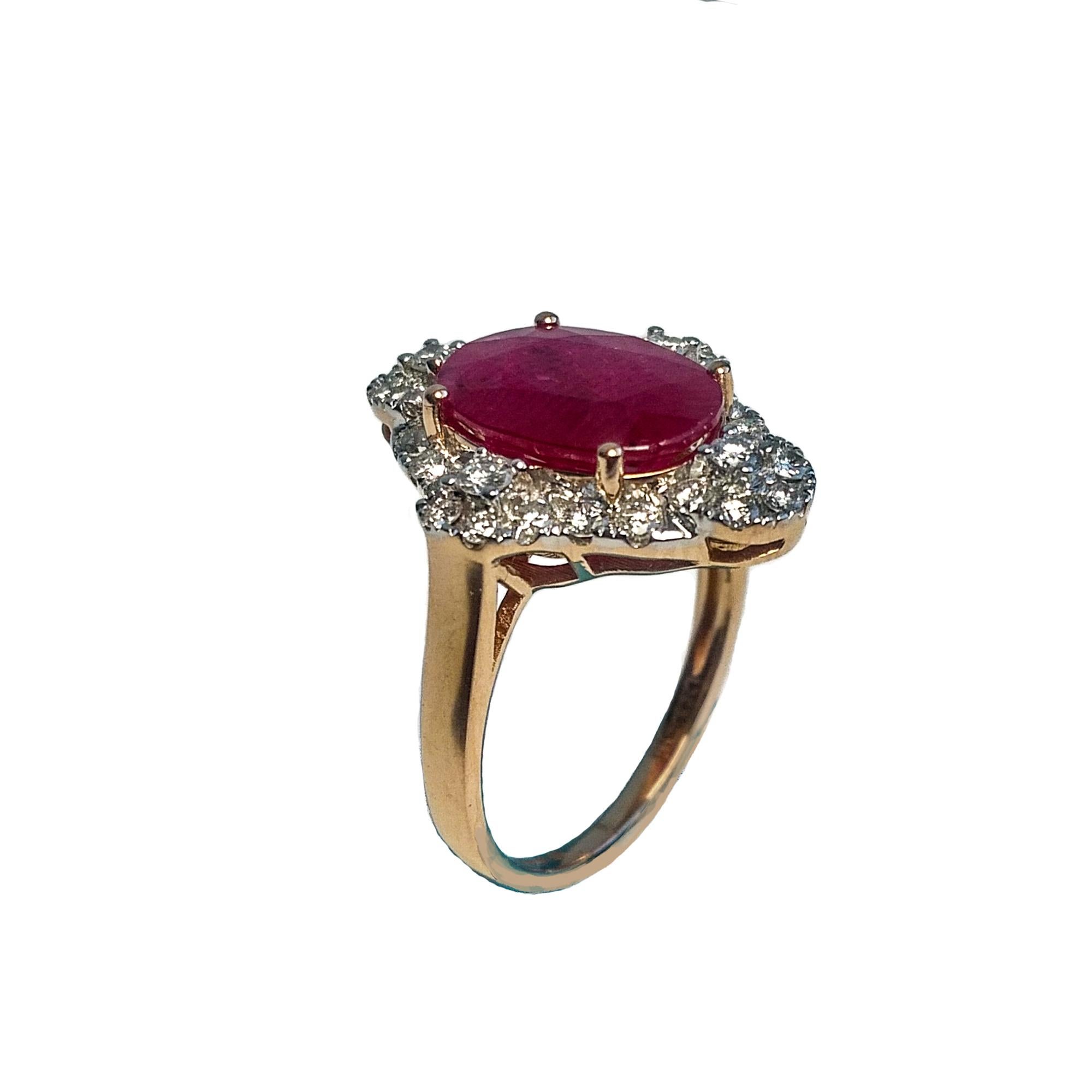 Contemporary  GIA Ruby Yellow Gold Cocktail Ring  For Sale