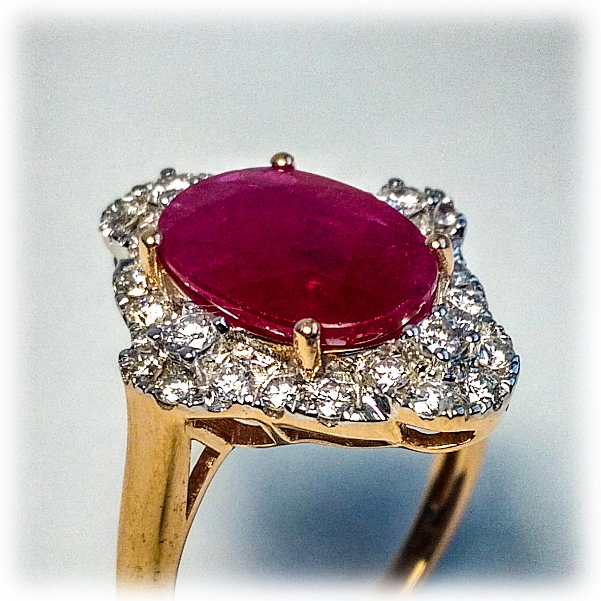 Women's or Men's  GIA Ruby Yellow Gold Cocktail Ring  For Sale