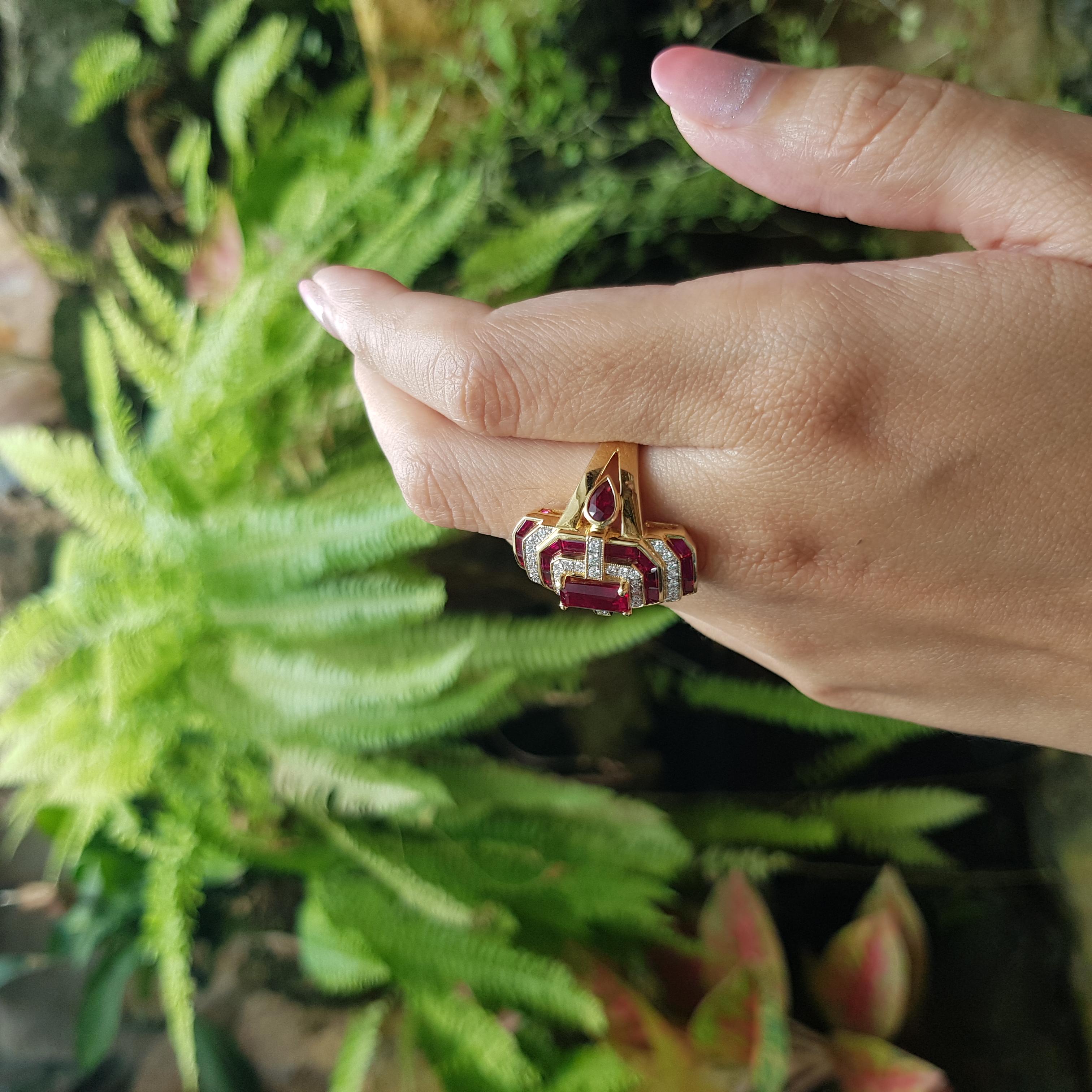 Art Deco Ruby and Diamond Ring set in 18K Gold Settings For Sale