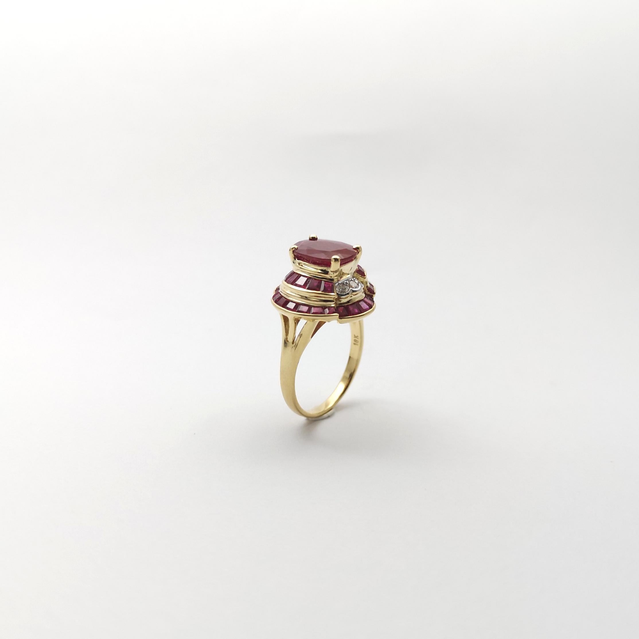 Ruby and Diamond Ring set in 18K Gold Settings For Sale 3
