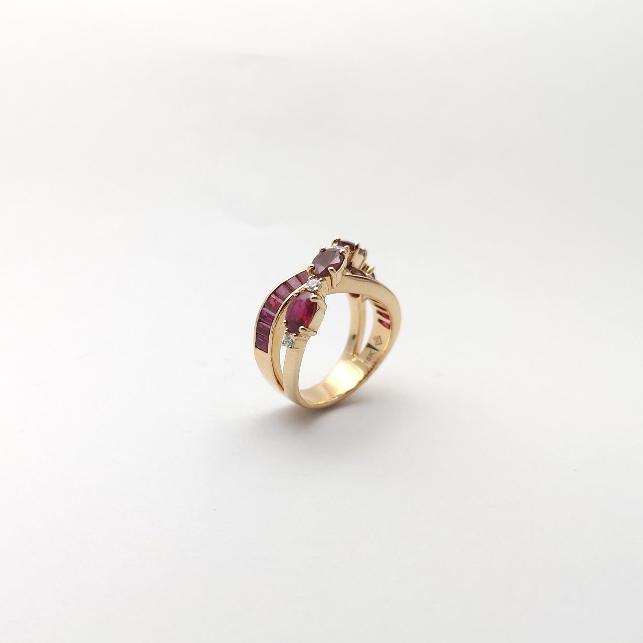 Anello con rubino e diamante incastonato in oro rosa 18 carati in vendita 7