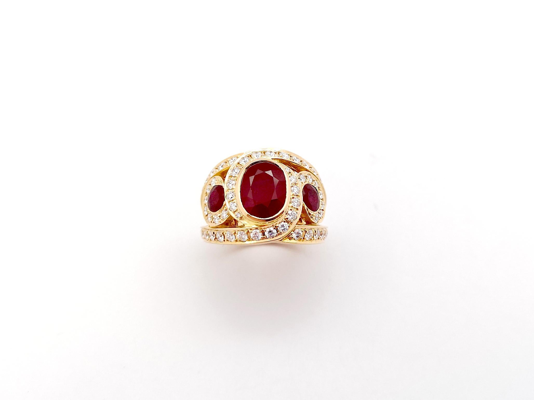 Ruby and Diamond Ring set in 18K Rose Gold Settings For Sale 9