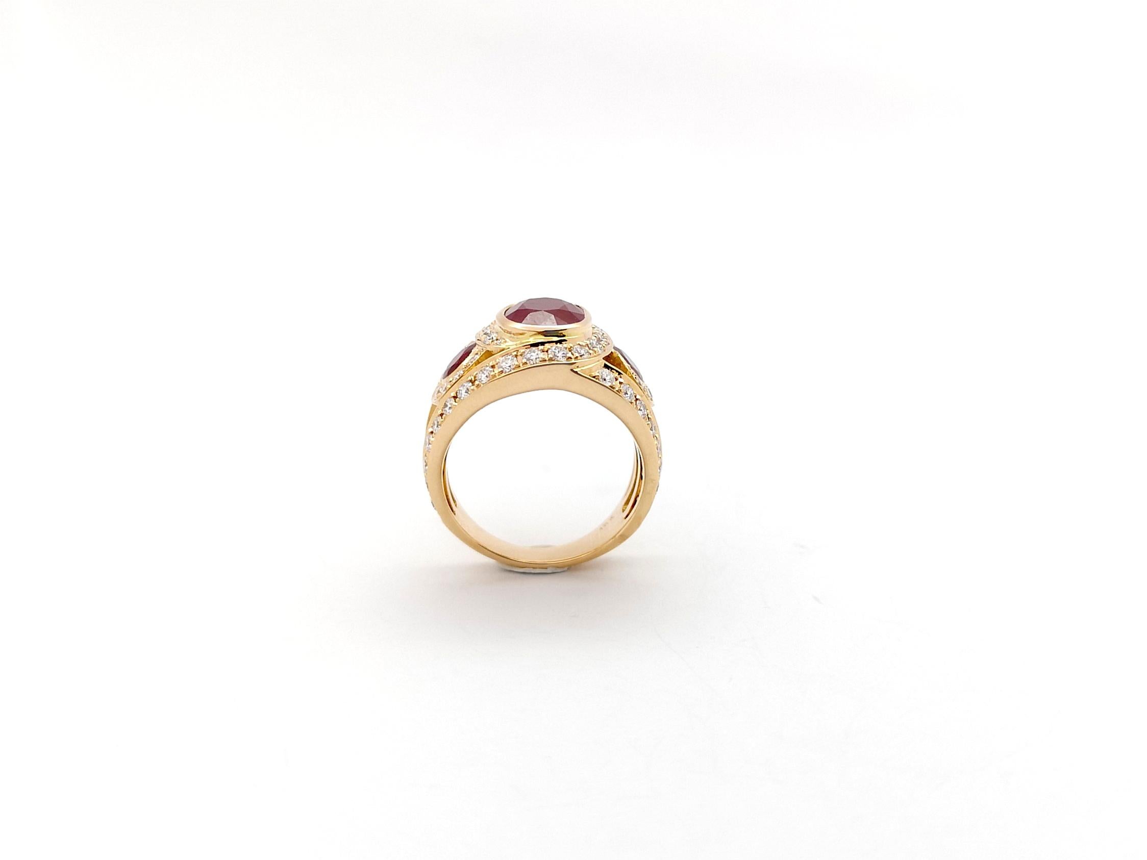 Ruby and Diamond Ring set in 18K Rose Gold Settings For Sale 11