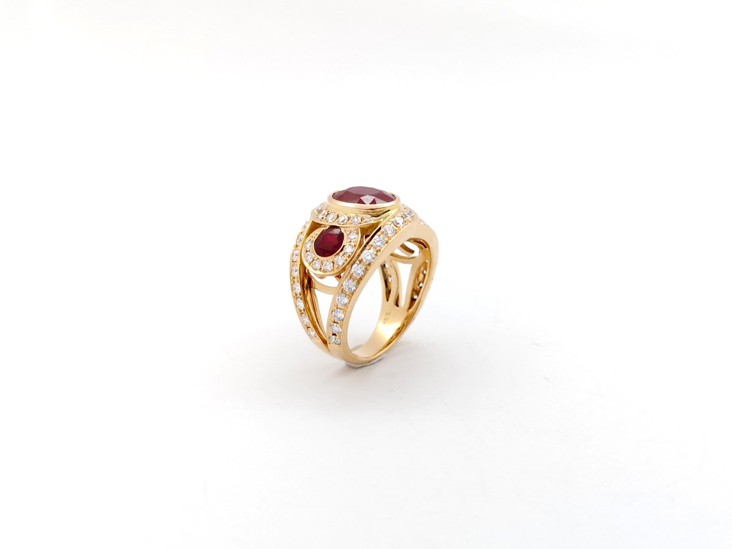 Ruby and Diamond Ring set in 18K Rose Gold Settings For Sale 12