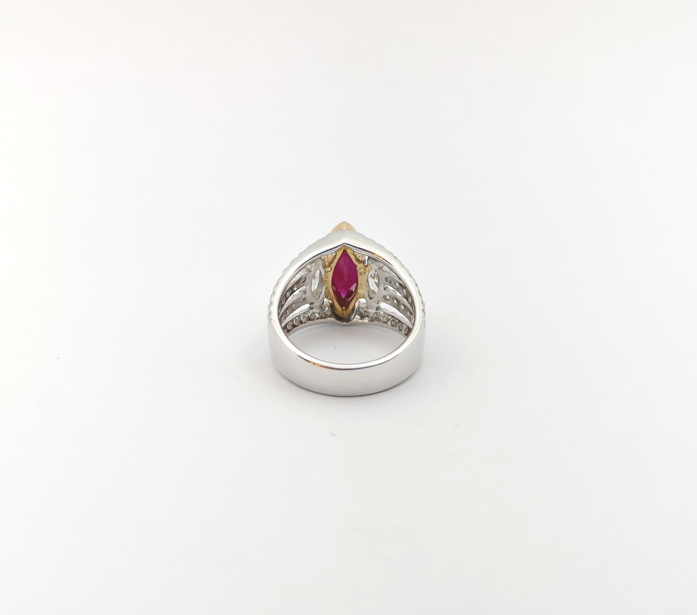 Ring mit Rubin und Diamant in 18 Karat Weißgold gefasst in Fassungen im Angebot 4