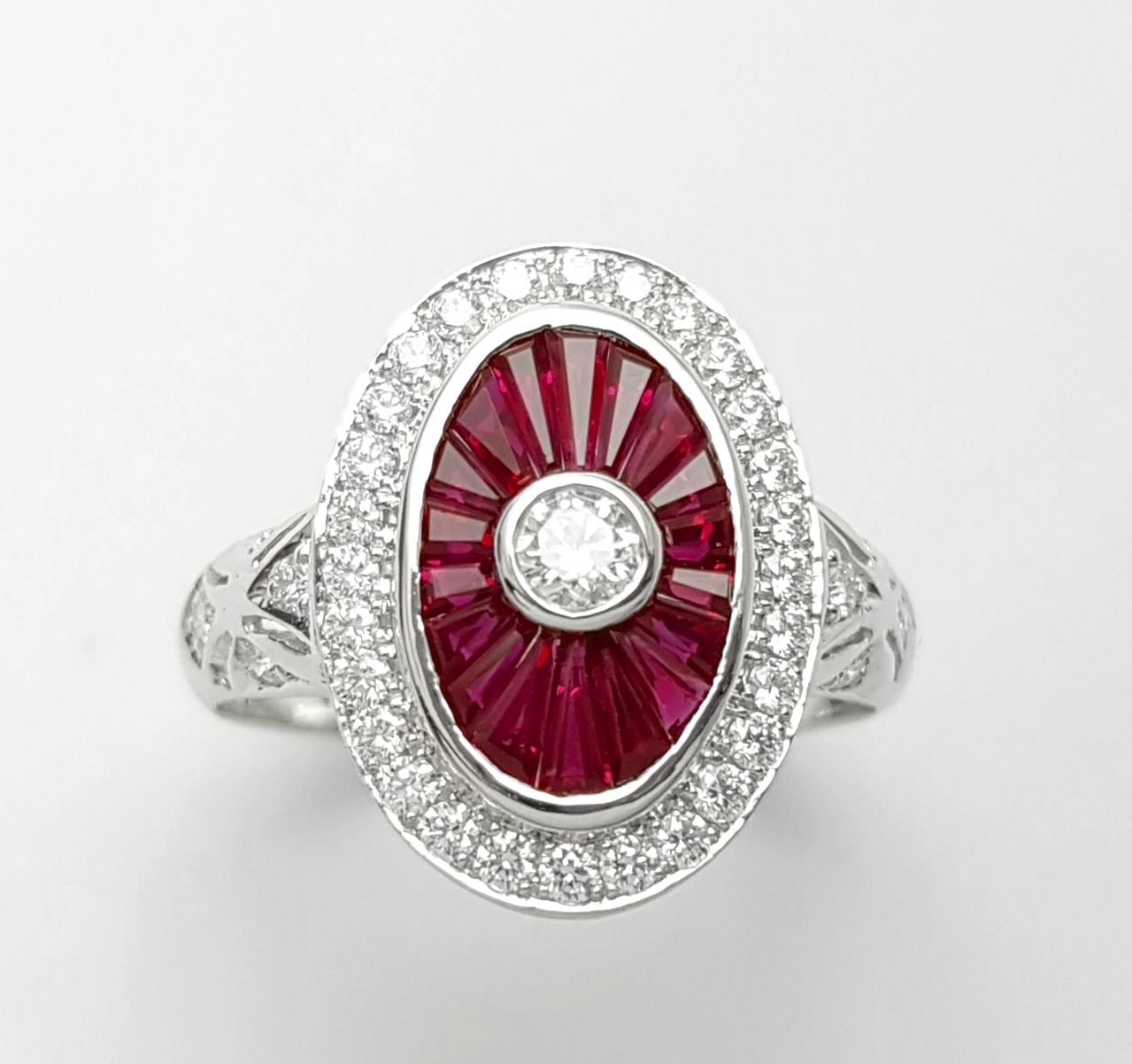 Ring mit Rubin und Diamant in 18 Karat Weißgold gefasst in Fassungen im Angebot 6
