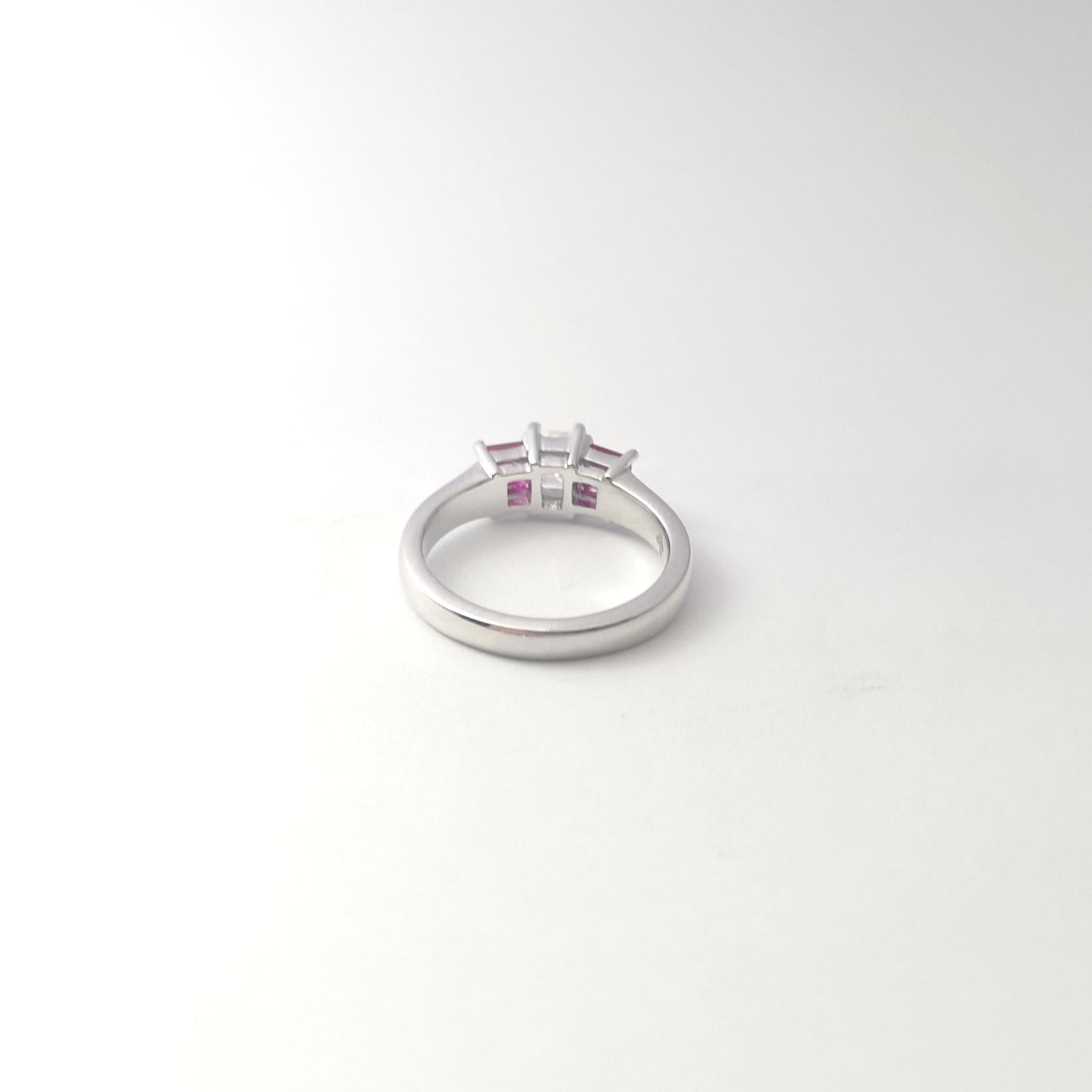 Bague rubis et diamant en platine 950 en vente 2