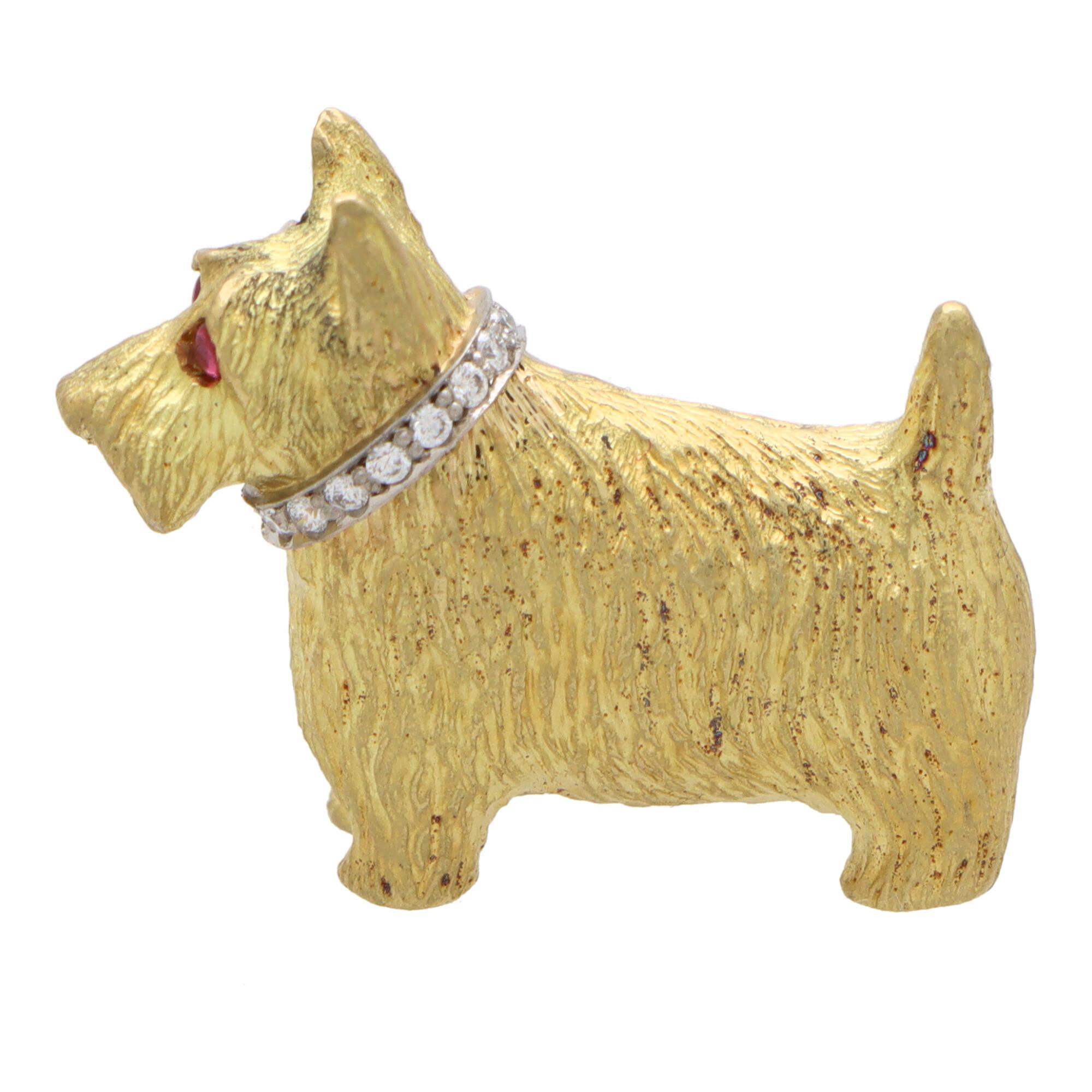 Ruby and Diamond Scottish Terrier Pin Brooch et in 18k Yellow Gold In Excellent Condition In London, GB