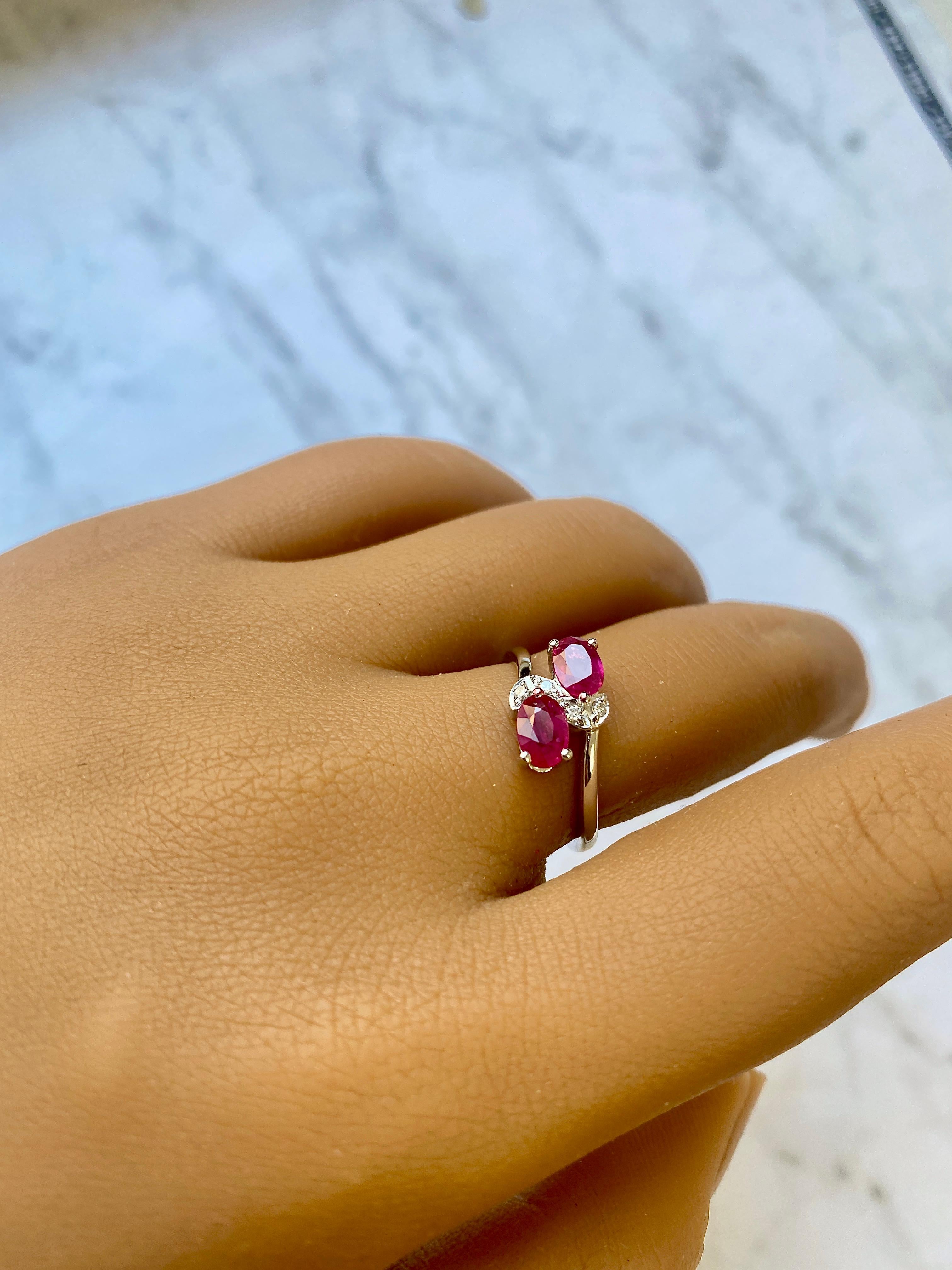 Women's Ruby and Diamond Solitaire Ring with Natural Gemstone, 2 Stone Ring in 14k Gold For Sale