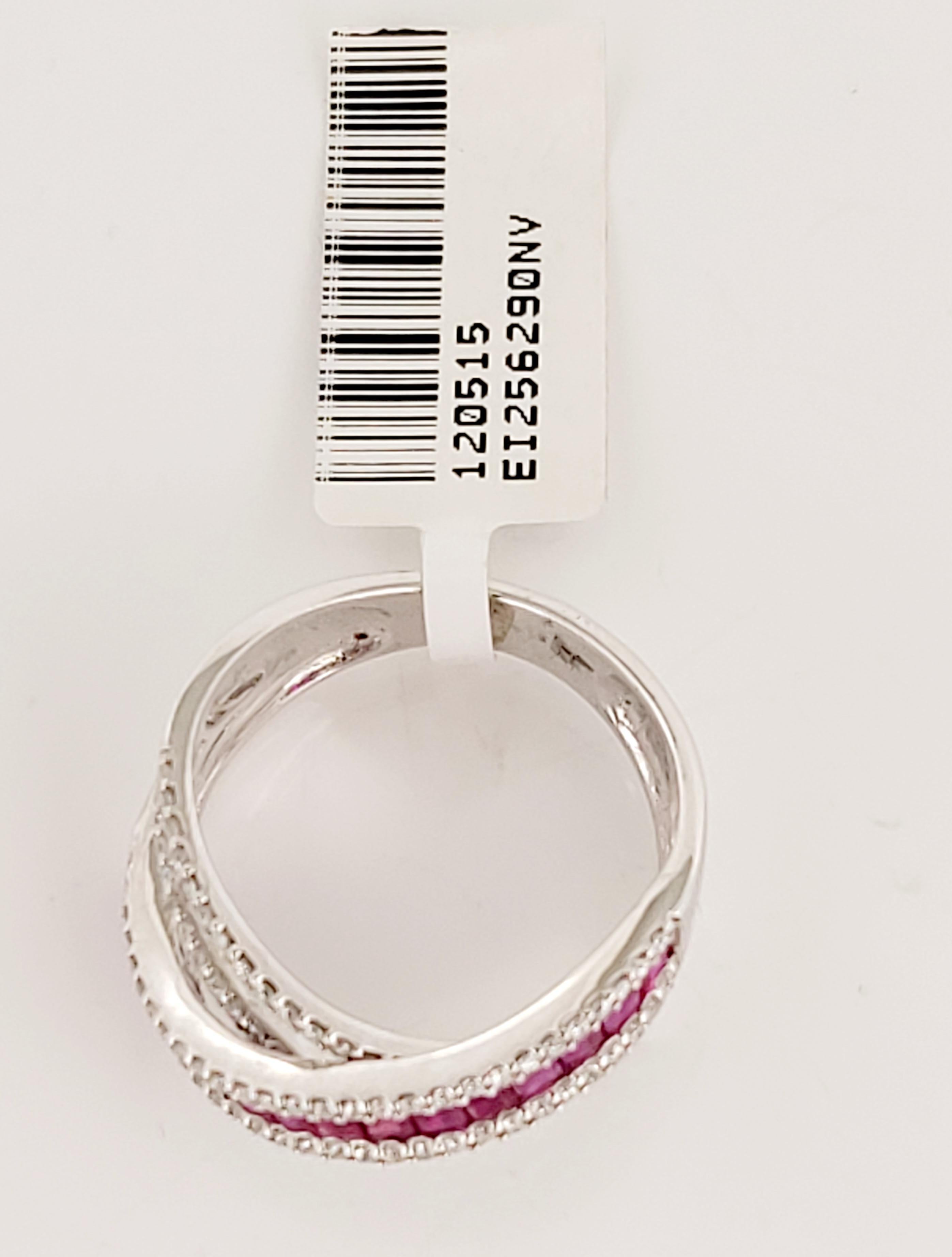 Statement-Ring mit Rubin und Diamant aus 14K Weißgold Größe 6,75 im Zustand „Neu“ im Angebot in New York, NY