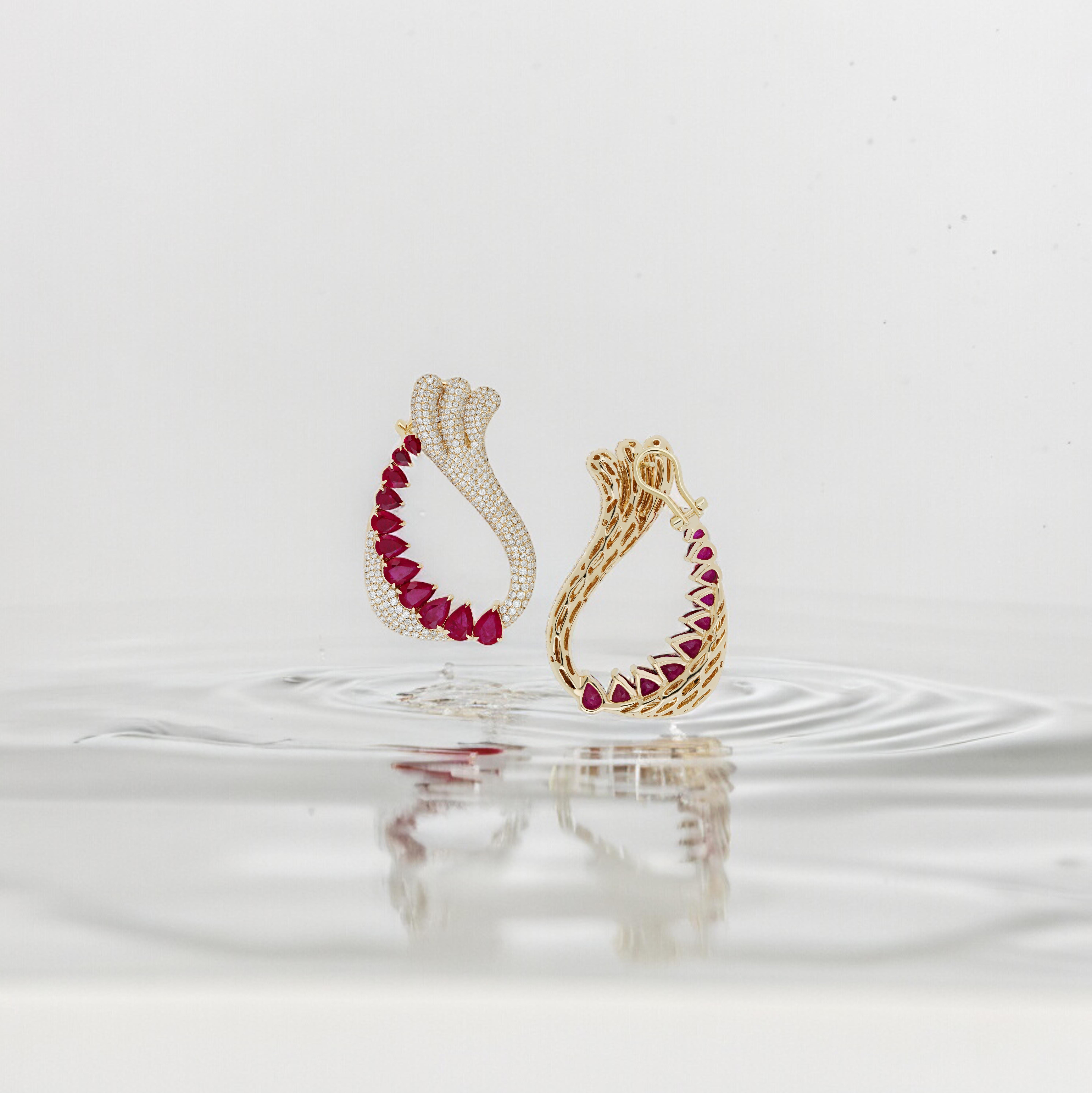 Mit Rubinen und Diamanten besetzte Ohrringe aus 14K Gelbgold im Angebot 3