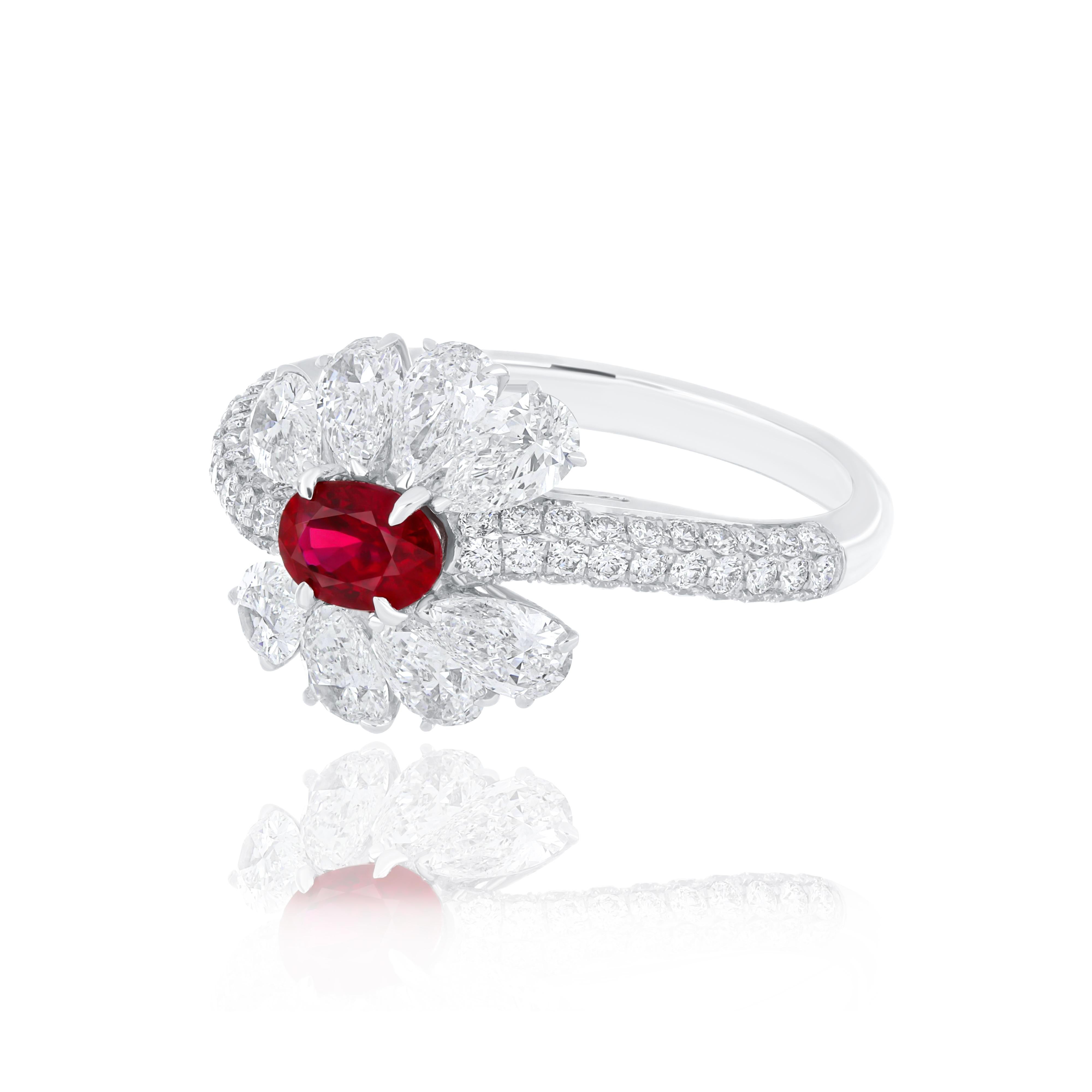 Oval Cut Ruby and Diamond handcraft Ring in 18 Karat White Gold for Party Wear jewellry For Sale