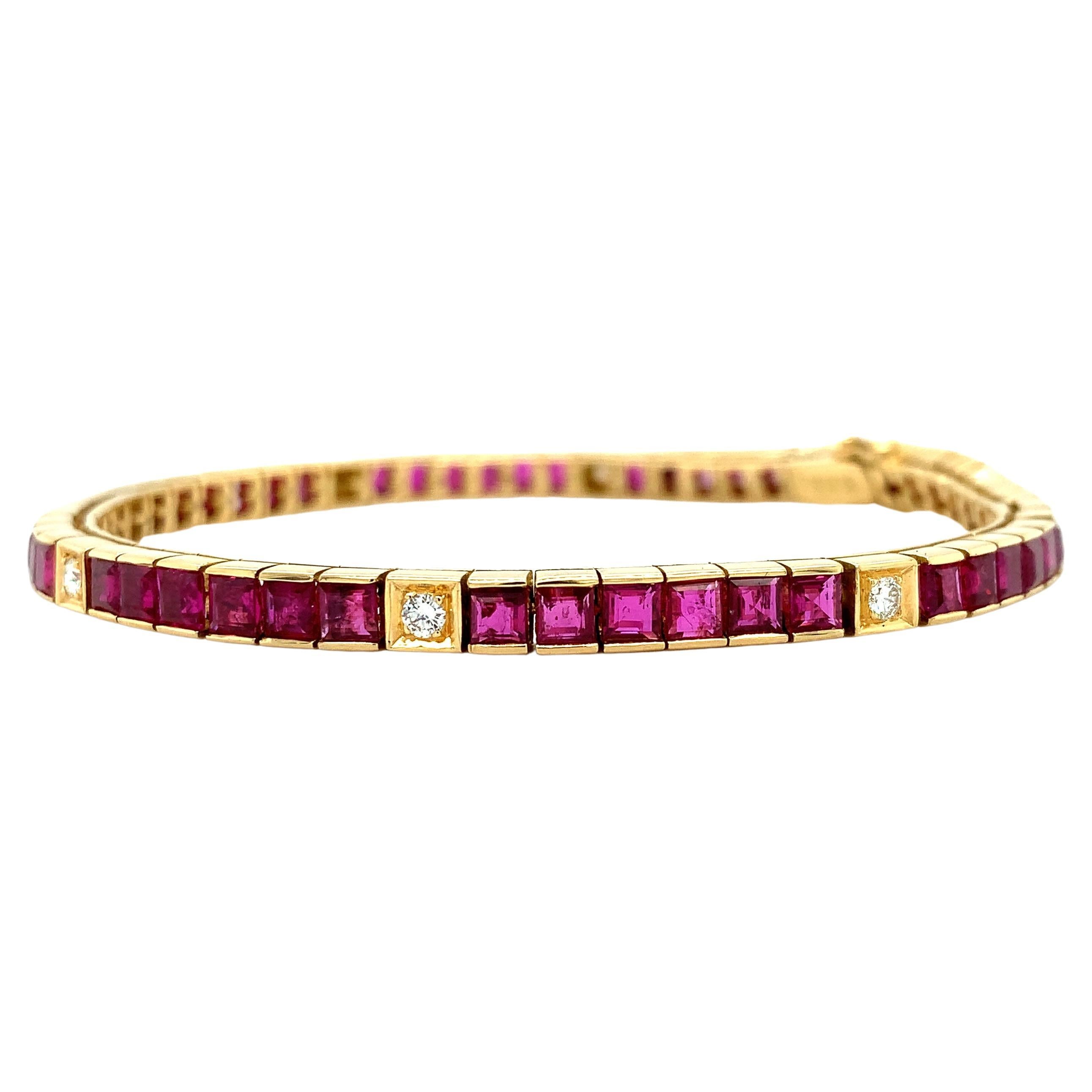 Ruby and diamond tennis bracelet 18k yellow gold For Sale
