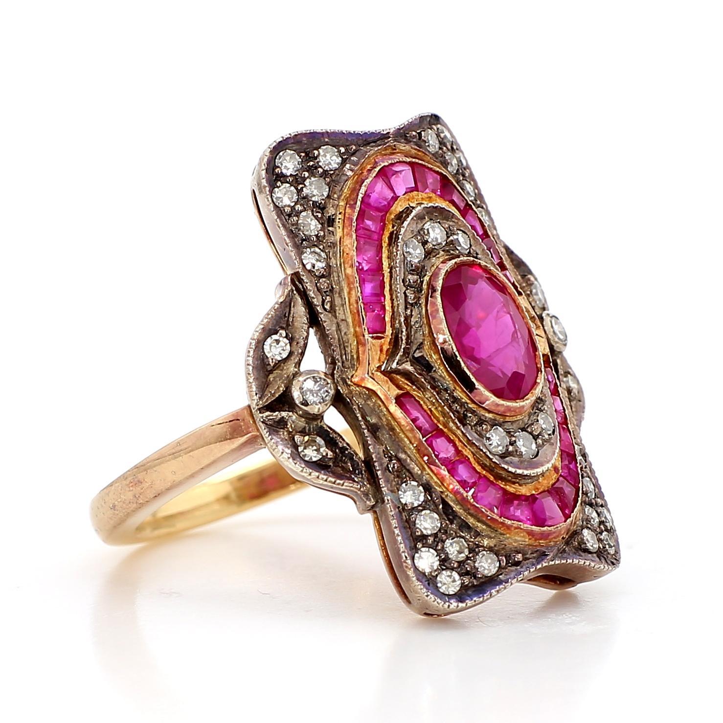 Bague victorienne en or 18K avec rubis et diamants en vente 2