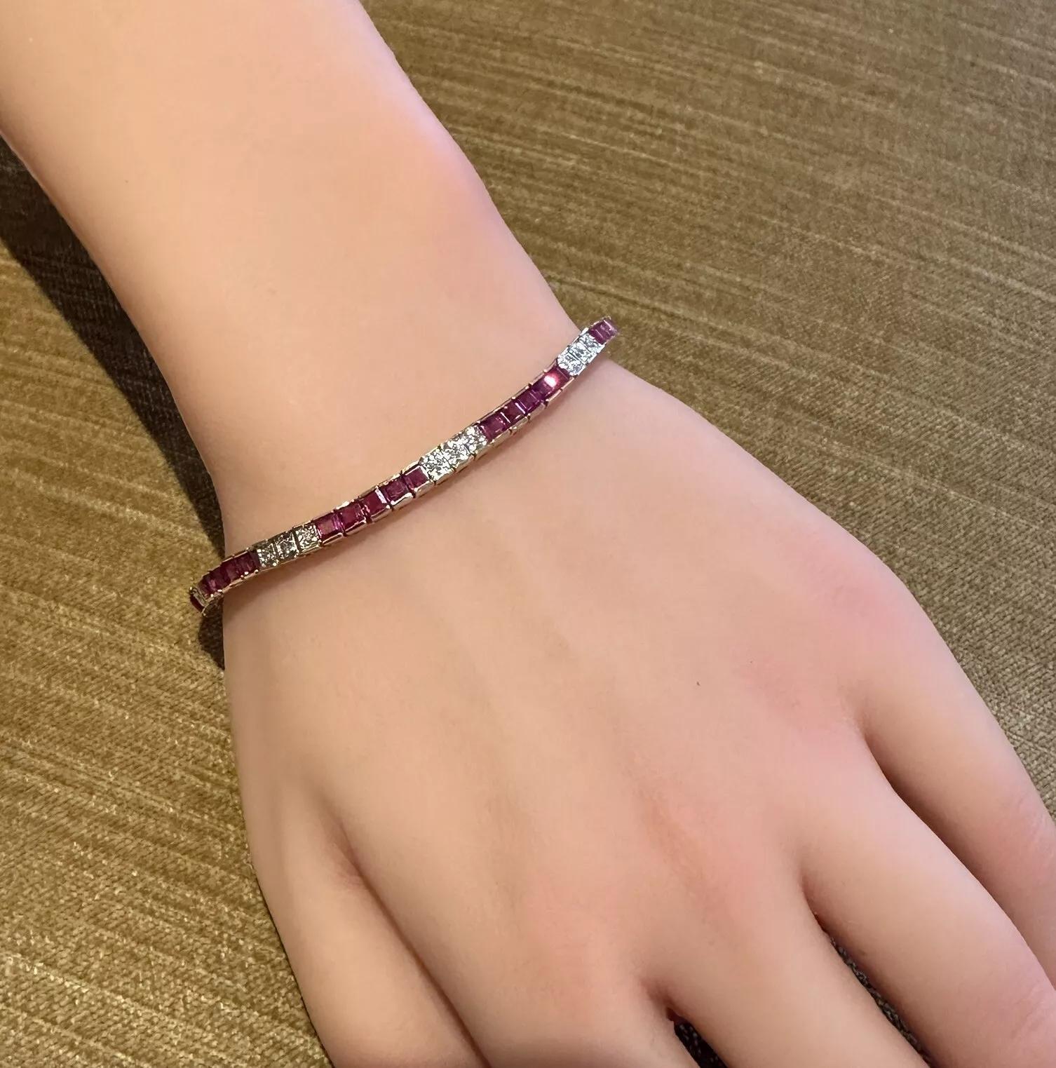 Ruby and Diamond Vintage Line Tennis Bracelet in 18k Yellow Gold and White Gold For Sale 3