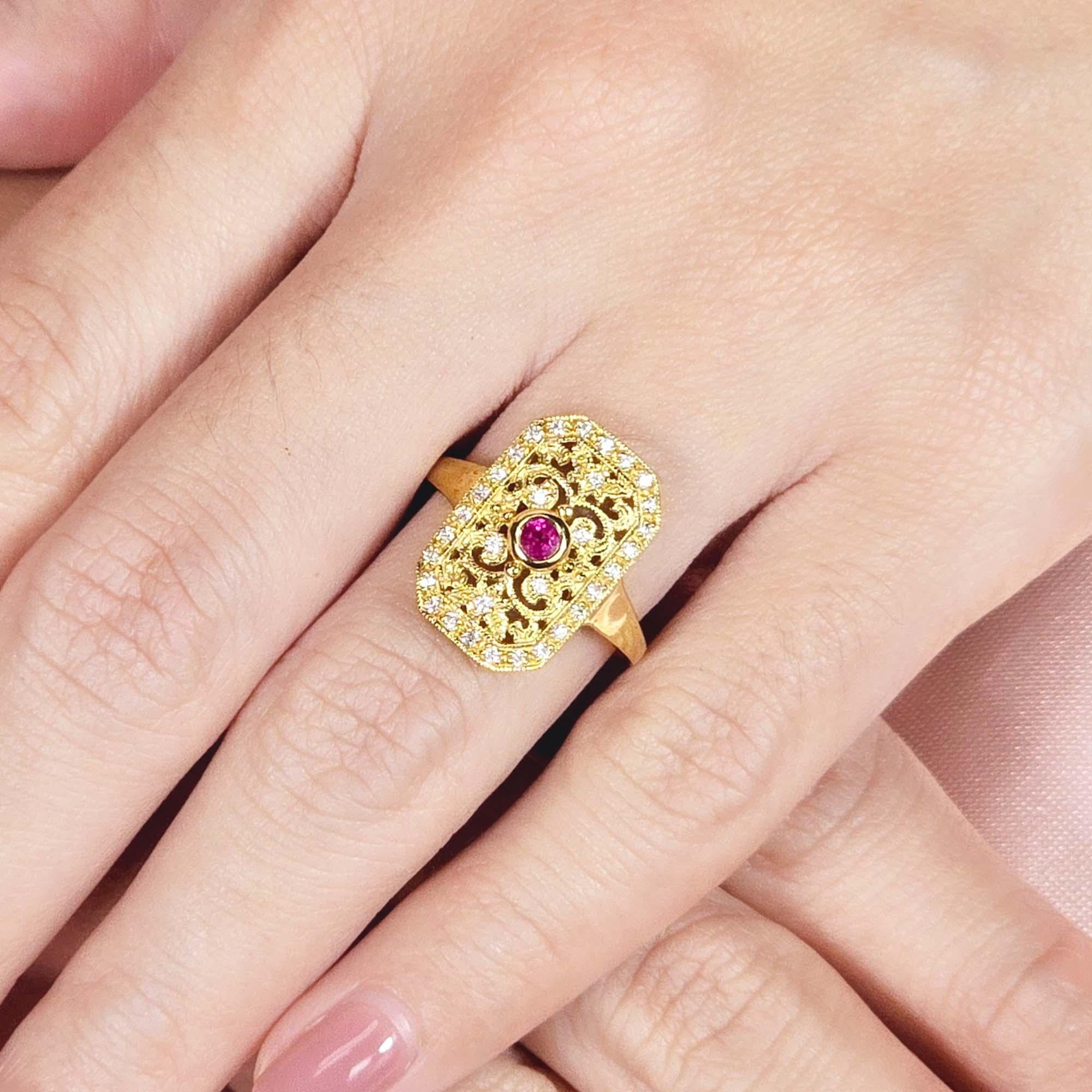 Filigraner Ring im Vintage-Stil mit Rubin und Diamant aus massivem 9K Gelbgold 2