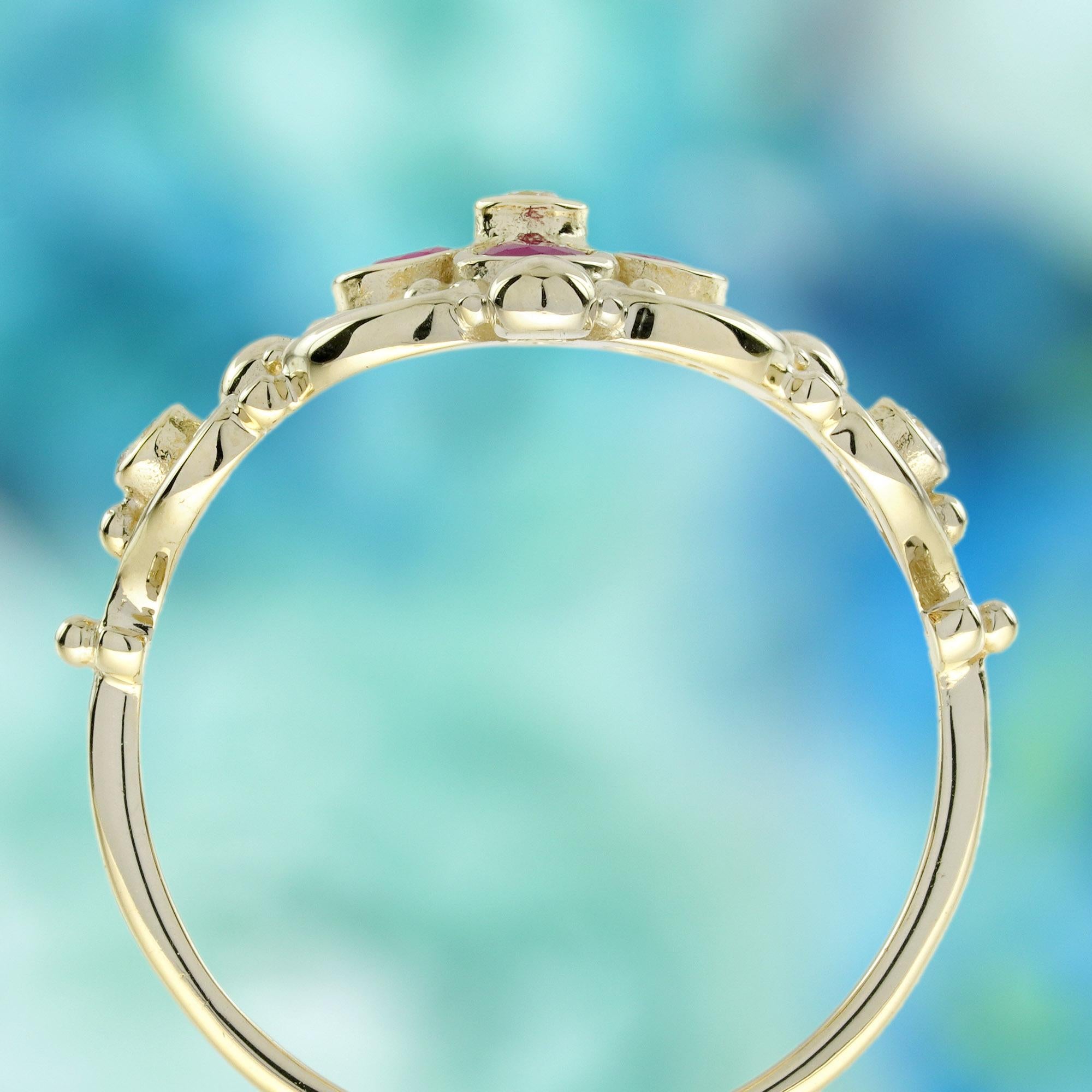 Ruby and Diamond Vintage Style Floral Filigree Ring in Solid 14K Yellow Gold In New Condition For Sale In Bangkok, TH