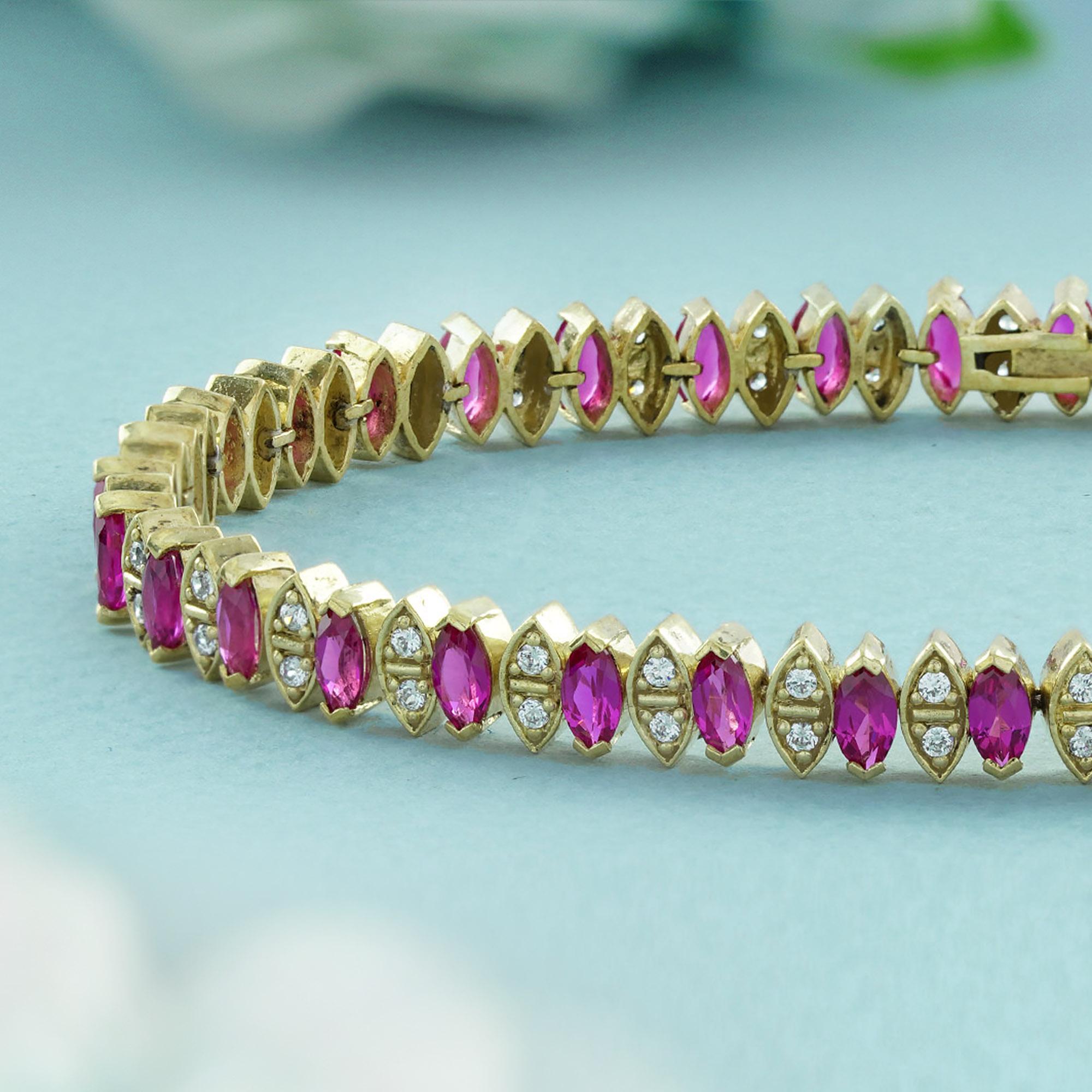 Vintage-Armband in Marquise-Form mit Rubin und Diamanten im Vintage-Stil aus 14 Karat Gelbgold im Zustand „Neu“ in Bangkok, TH