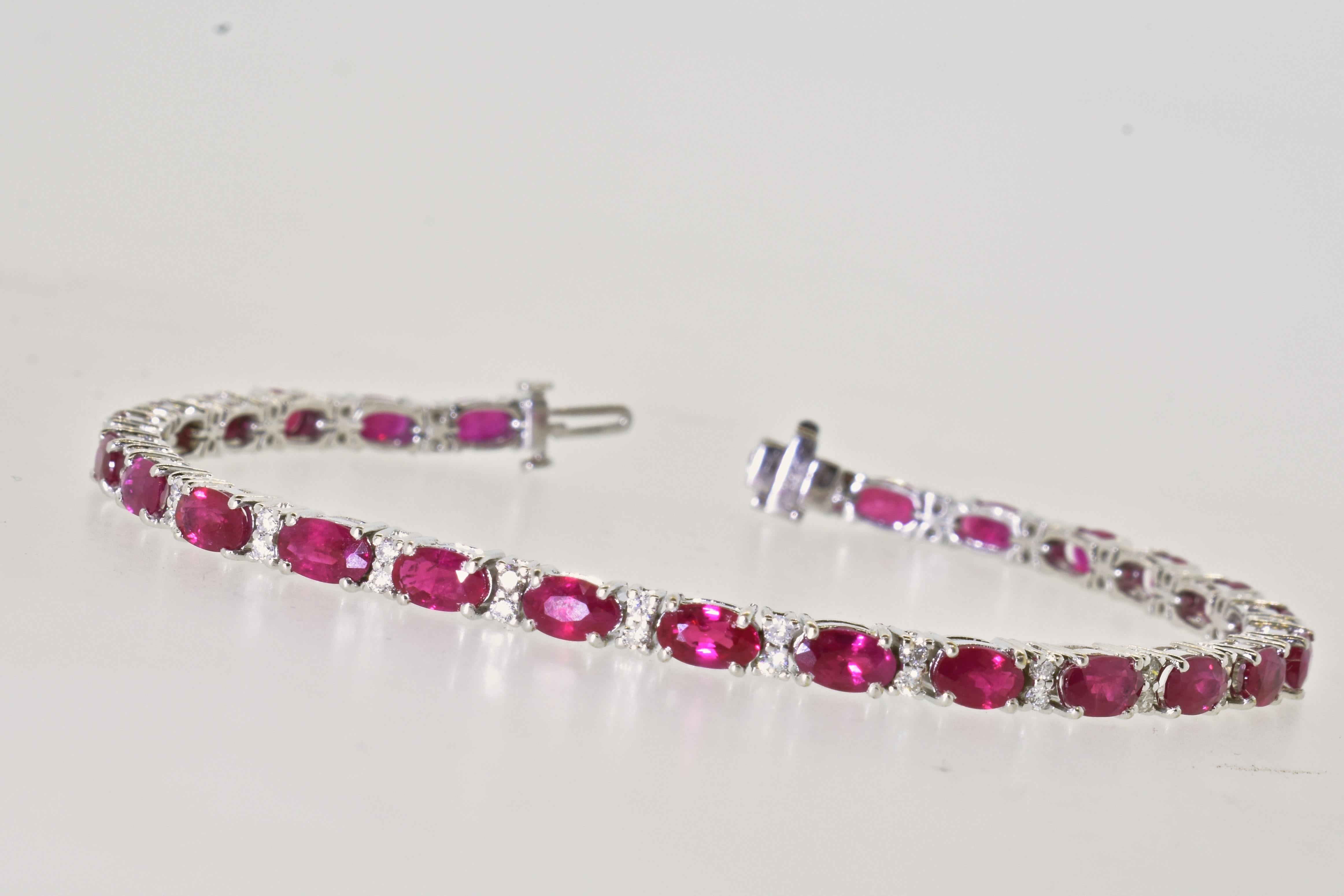 Ruby and Diamond White Gold Contemporary Bracelet In Excellent Condition In Aspen, CO