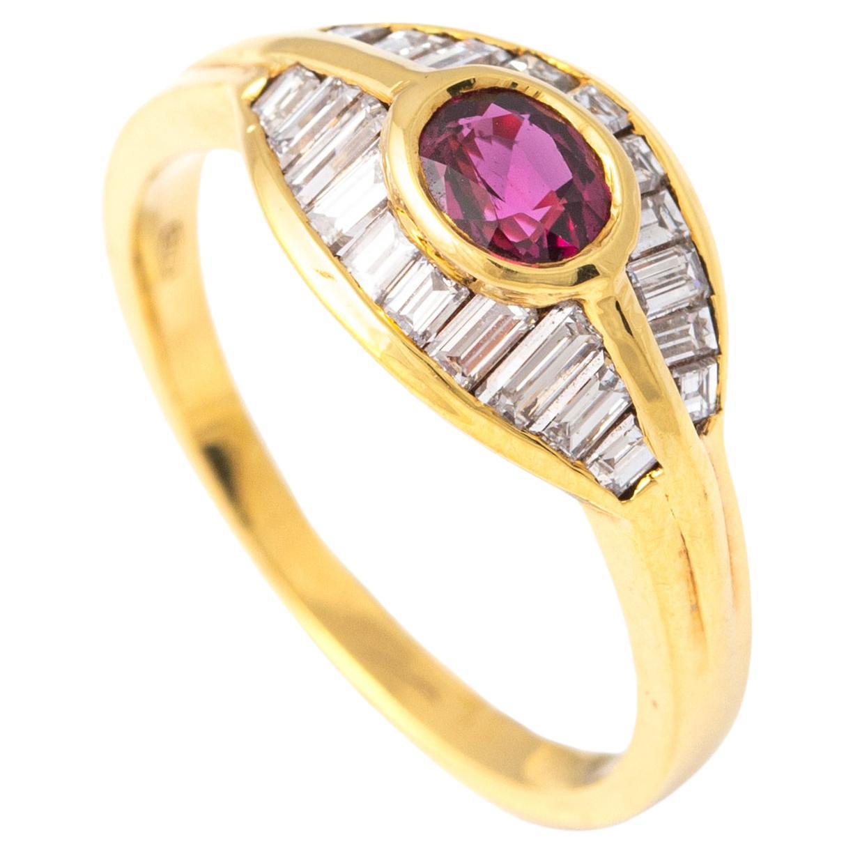 Bague en or jaune 18K avec rubis et diamants