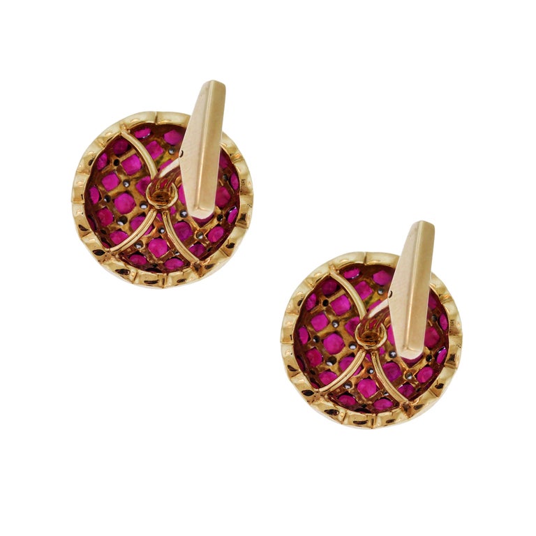 IF YOU ARE REALLY INTERESTED, CONTACT US WITH ANY REASONABLE OFFER. WE WILL TRY OUR BEST TO MAKE YOU HAPPY!

18K Yellow Gold Cufflinks with Ruby and Diamonds

Apprx. 0.50 carat G color, VS clarity white diamonds are beautifully set on this pair of