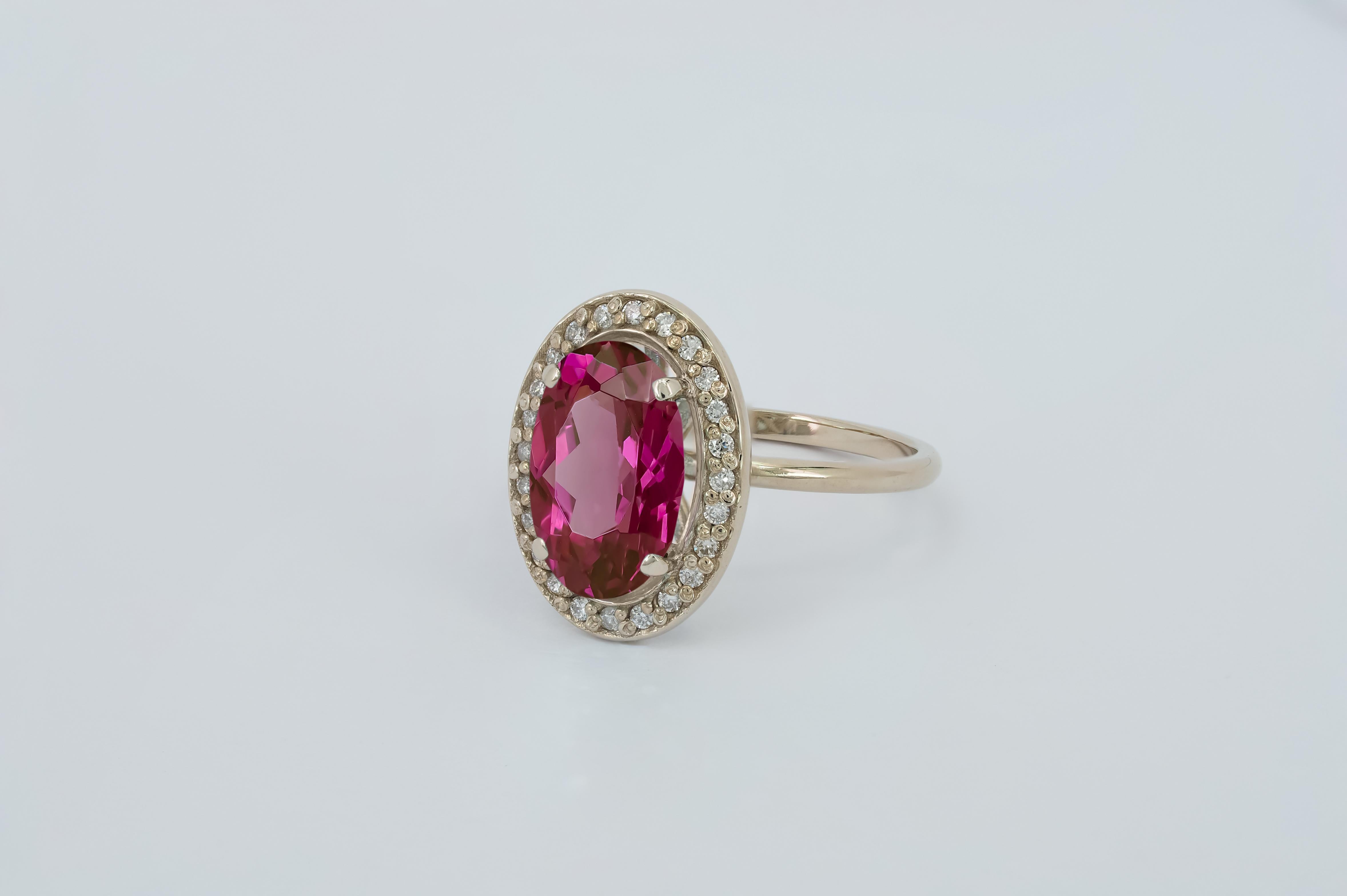 Ruby and diamonds 14k gold ring.  In New Condition For Sale In Istanbul, TR