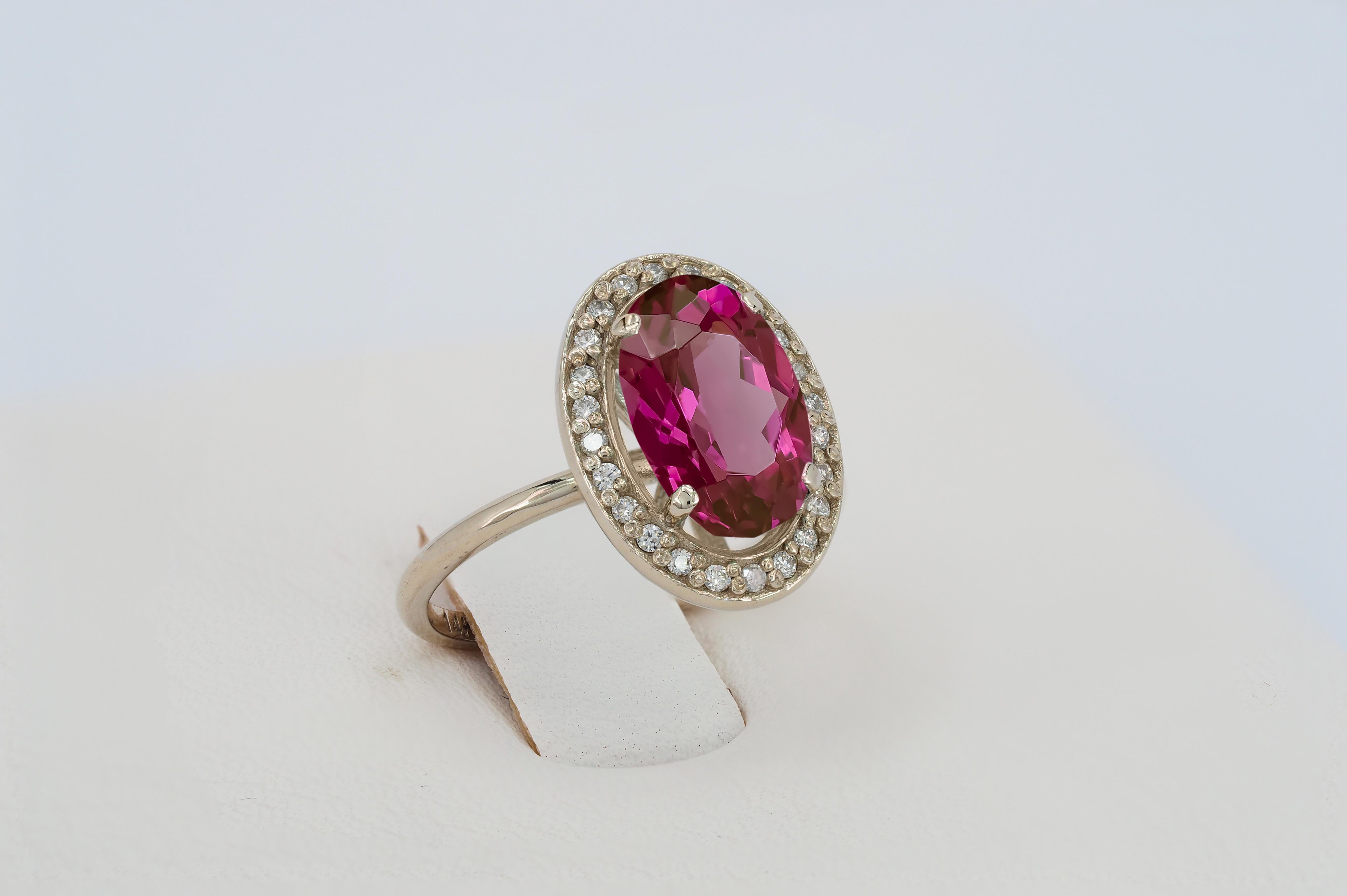 For Sale:  Ruby and diamonds 14k gold ring. 8
