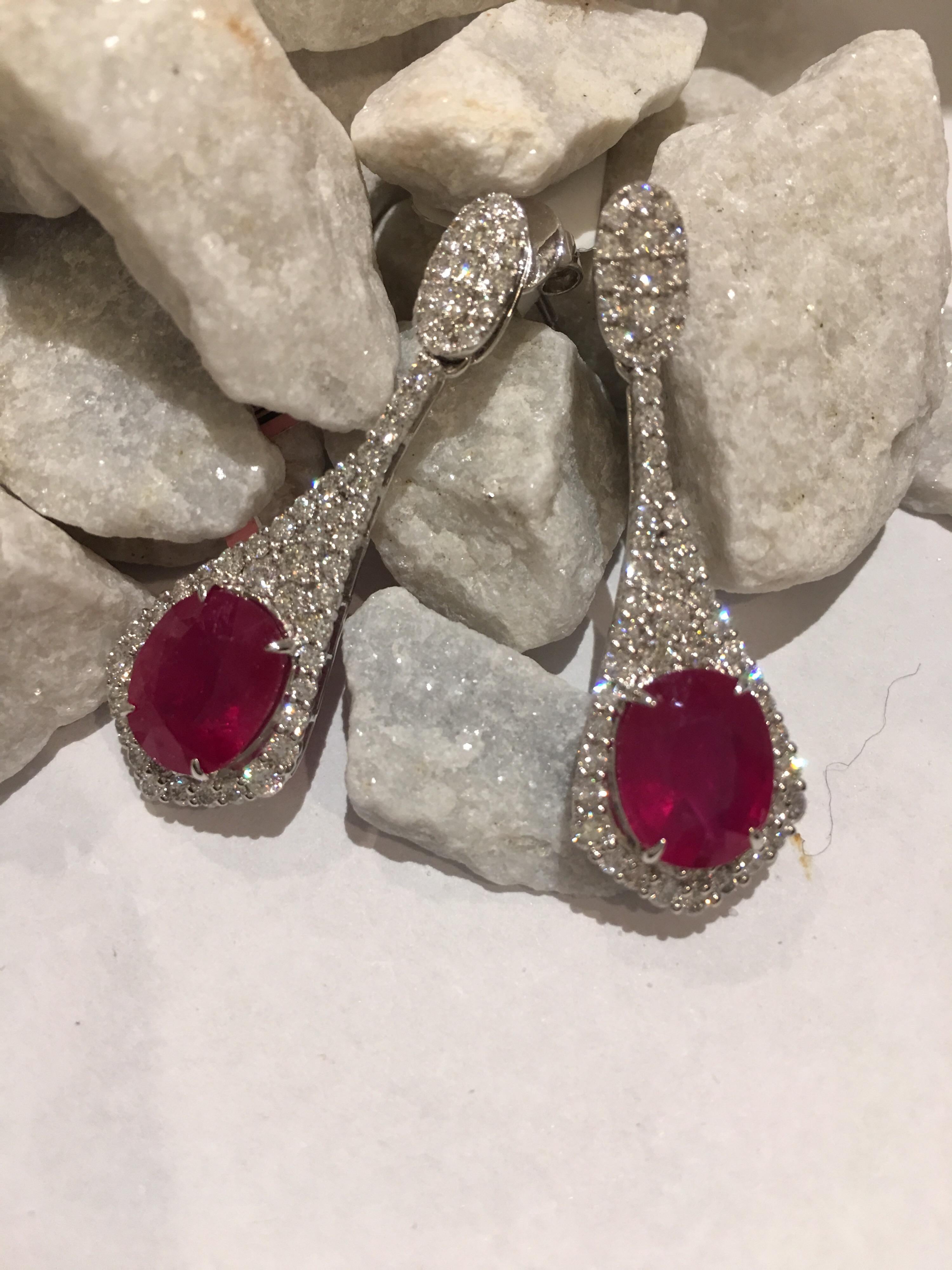 Ruby and Diamonds Earrings Set in 18 Karat White Gold In New Condition For Sale In Trumbull, CT