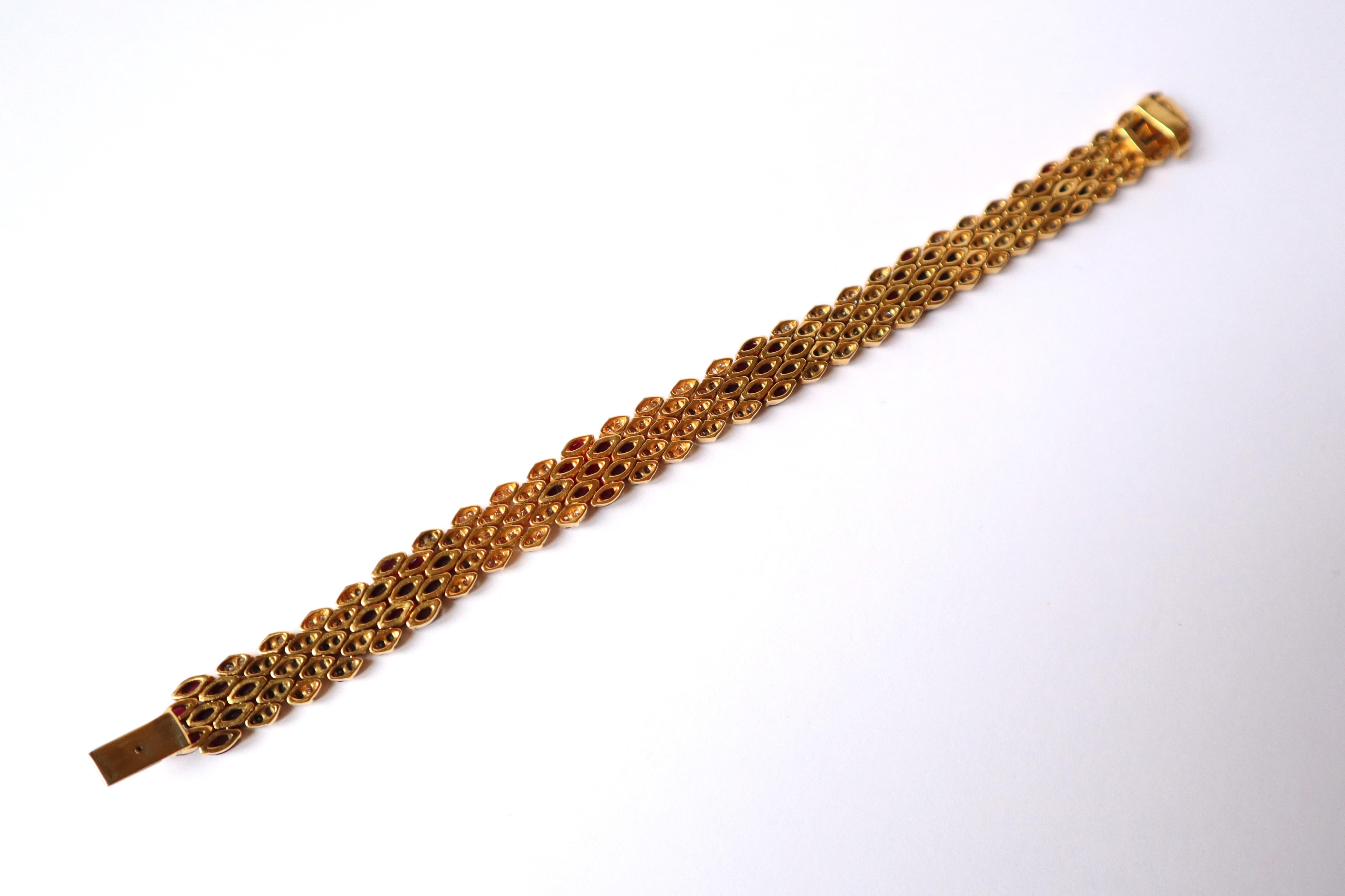 Rubin- und Diamantpavé-Armband aus 18 Karat Gelbgold Damen im Angebot