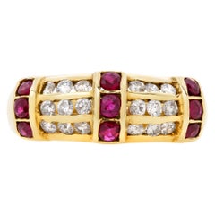Vintage Ruby and Diamonds Ring in 14k Yellow Gold
