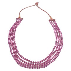 Collar de rubíes y perlas