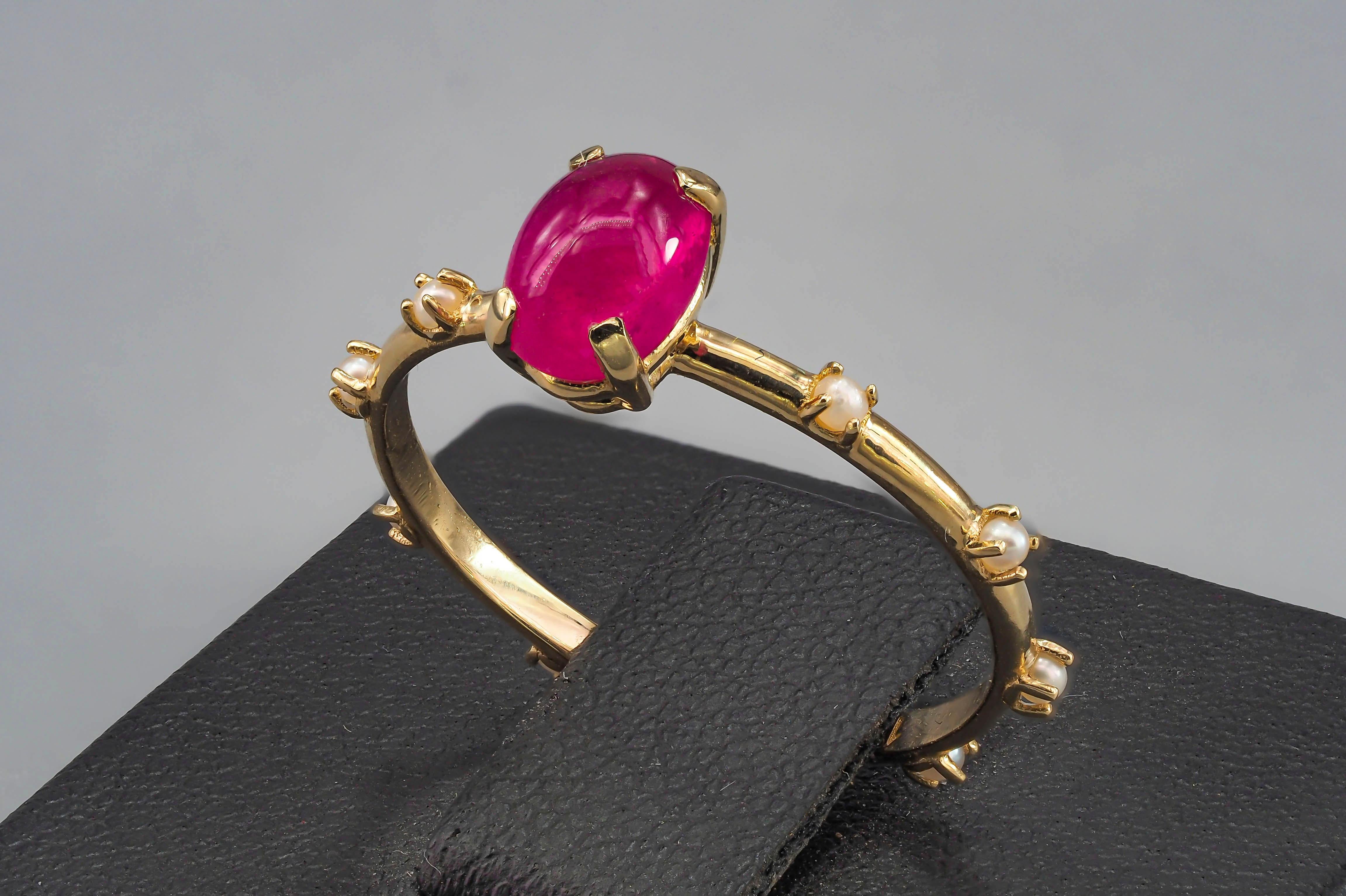 Ruby and pearls ring in 14k gold.  In New Condition For Sale In Istanbul, TR