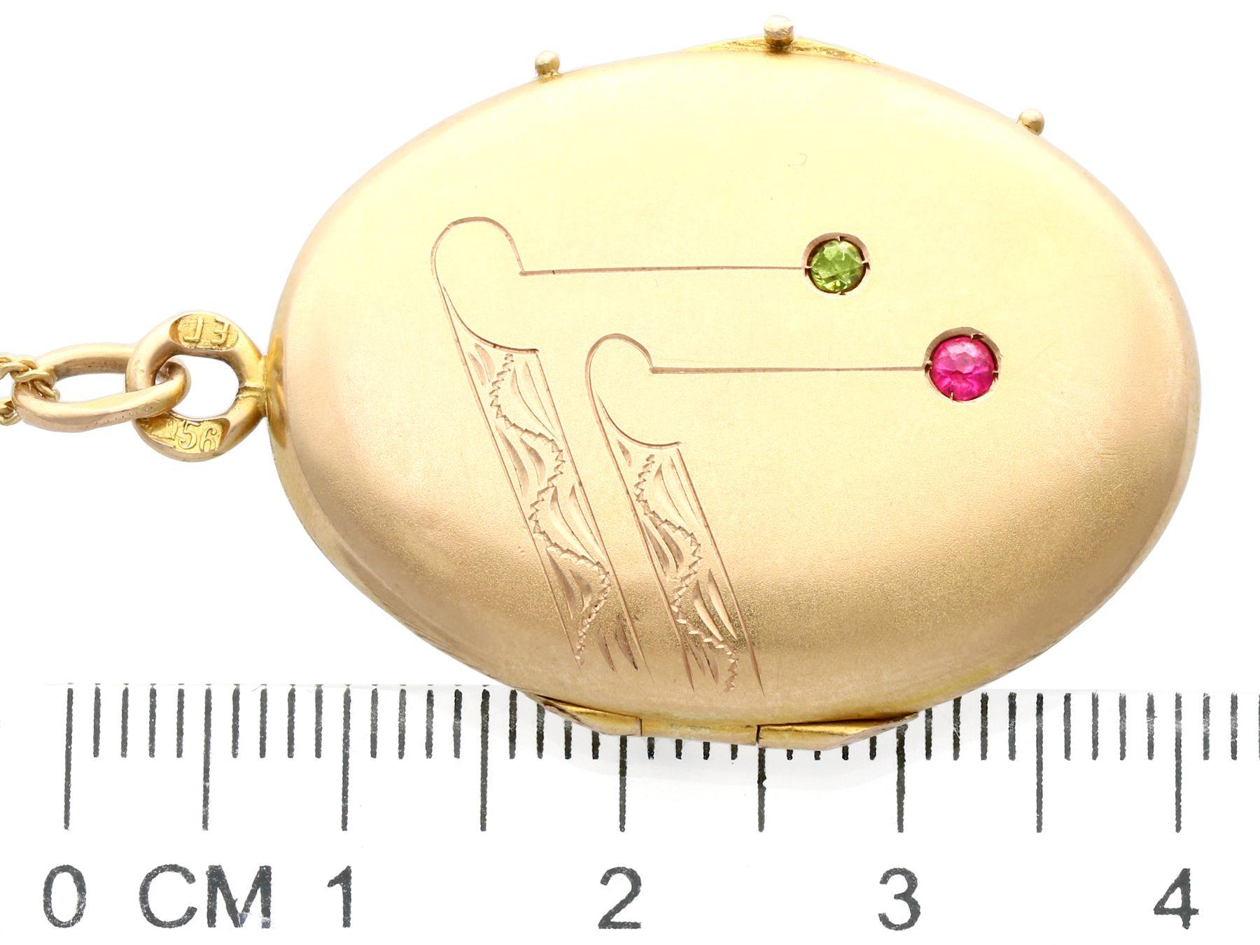 Antique Russian Ruby and Peridot Yellow Gold Locket Circa 1915 4