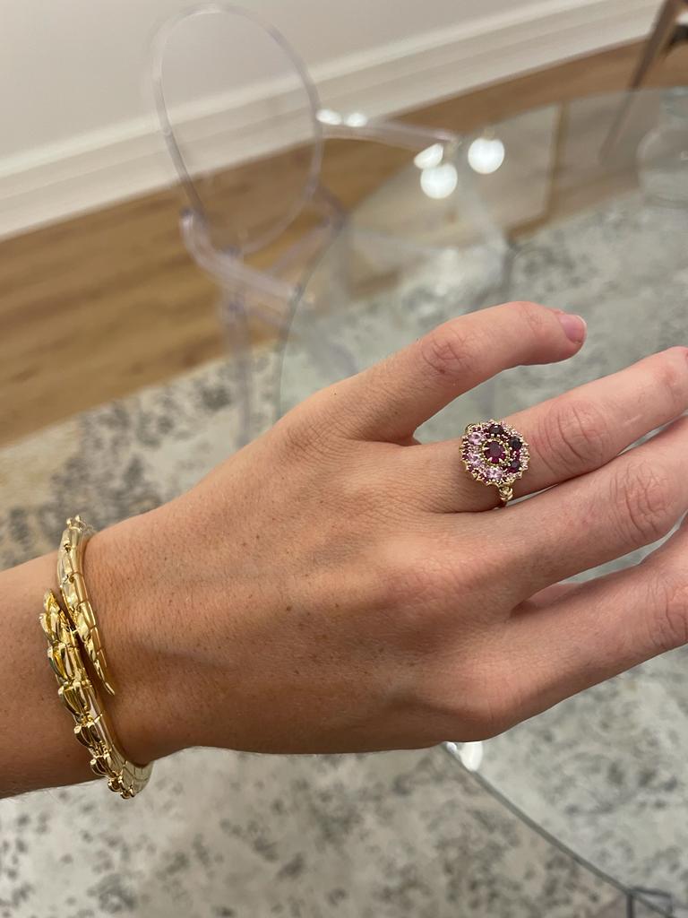For Sale:  Ruby and Pink Sapphire Flower Ring in 18ct Yellow Gold 15