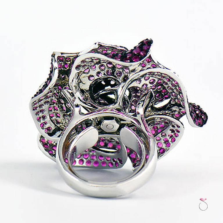 Ruby and Pink Sapphire Rose Ring, 18 Karat White Gold and Black Rhodium In Excellent Condition For Sale In Honolulu, HI
