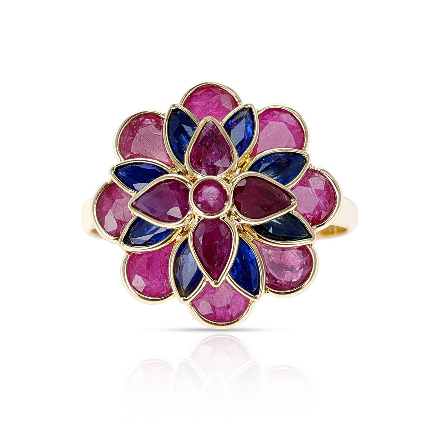 A Ruby and Sapphire Floral Ring, 18K Yellow Gold. Ring Size US 7.25.