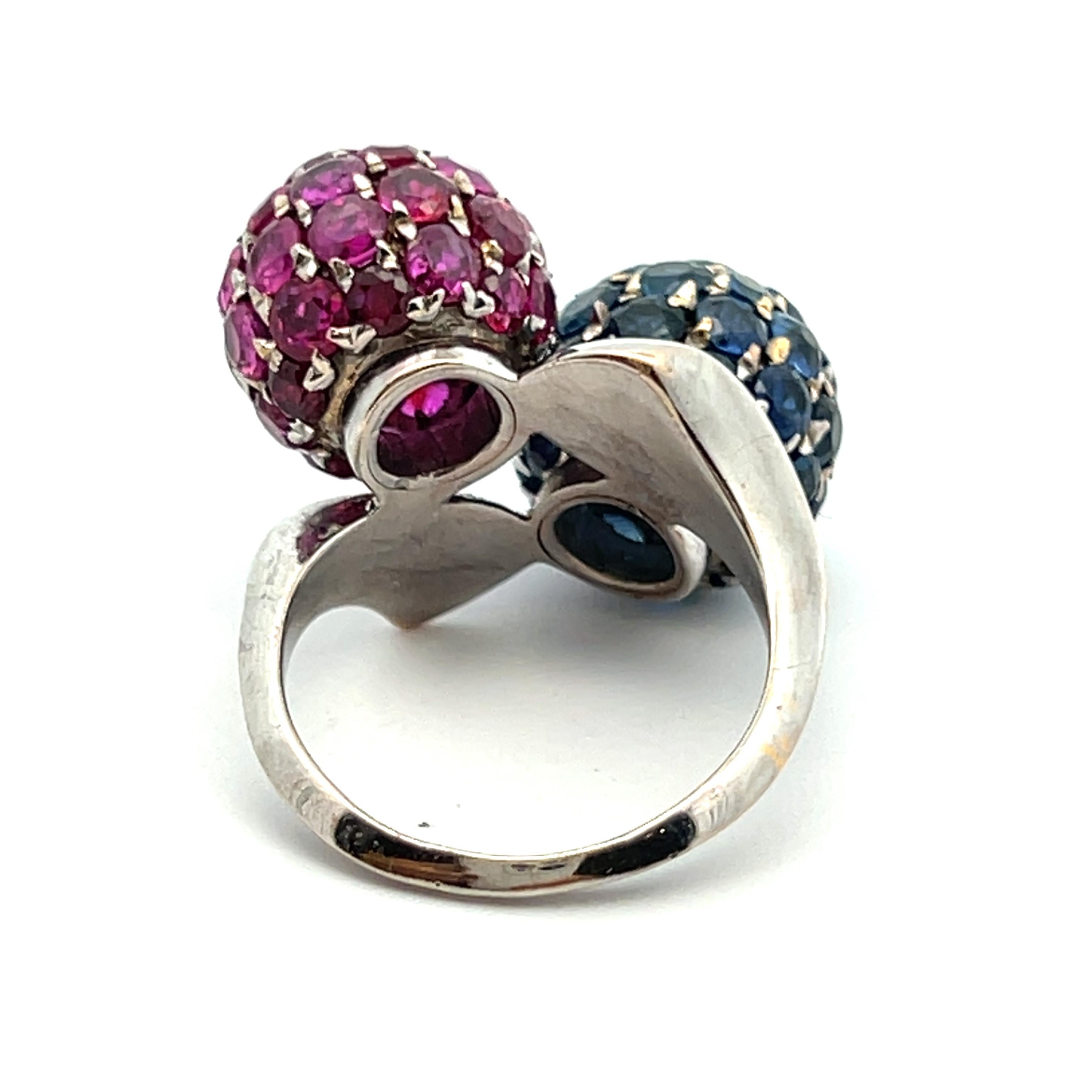 Ring mit Rubin und Saphir-Kugel im Angebot 2