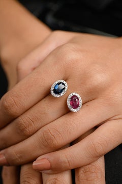 Anillo Toi et Moi de oro blanco macizo de 18k con diamante certificado, rubí y zafiro azul