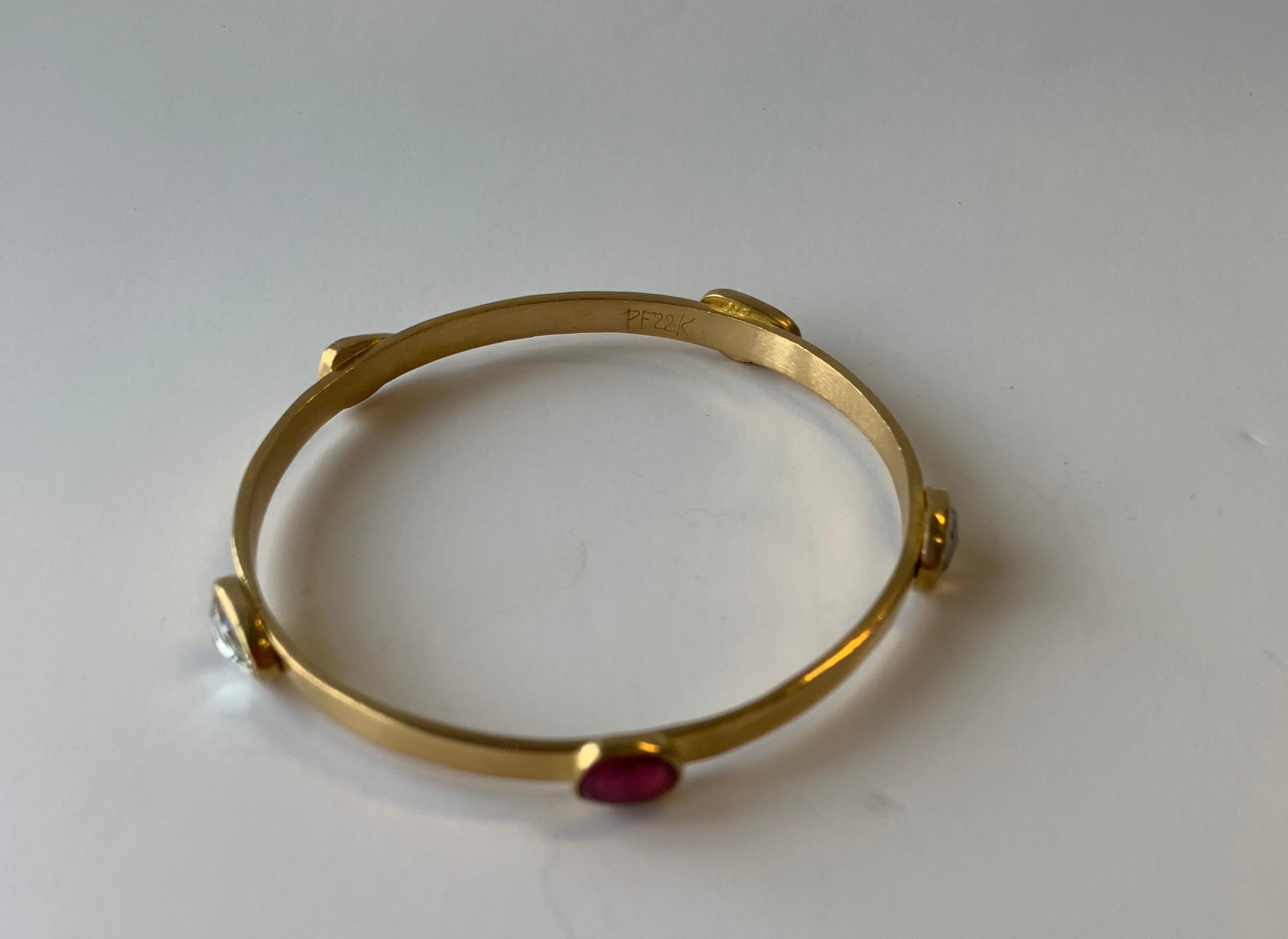 Rose Cut Ruby and Sapphires 22 Karat Gold Bangle Bracelets For Sale