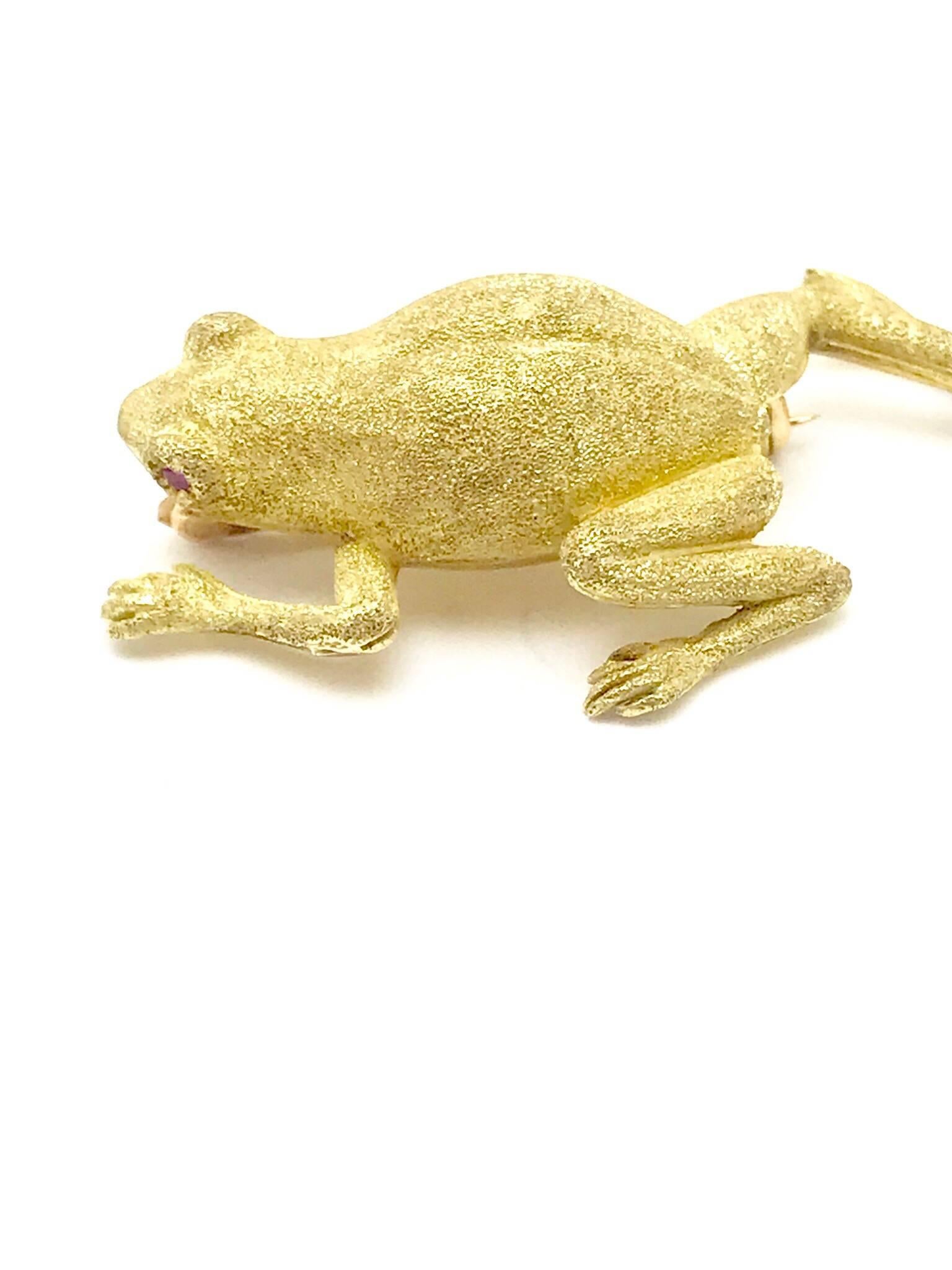 Women's or Men's Ruby and Textured Yellow Gold Frog Brooch