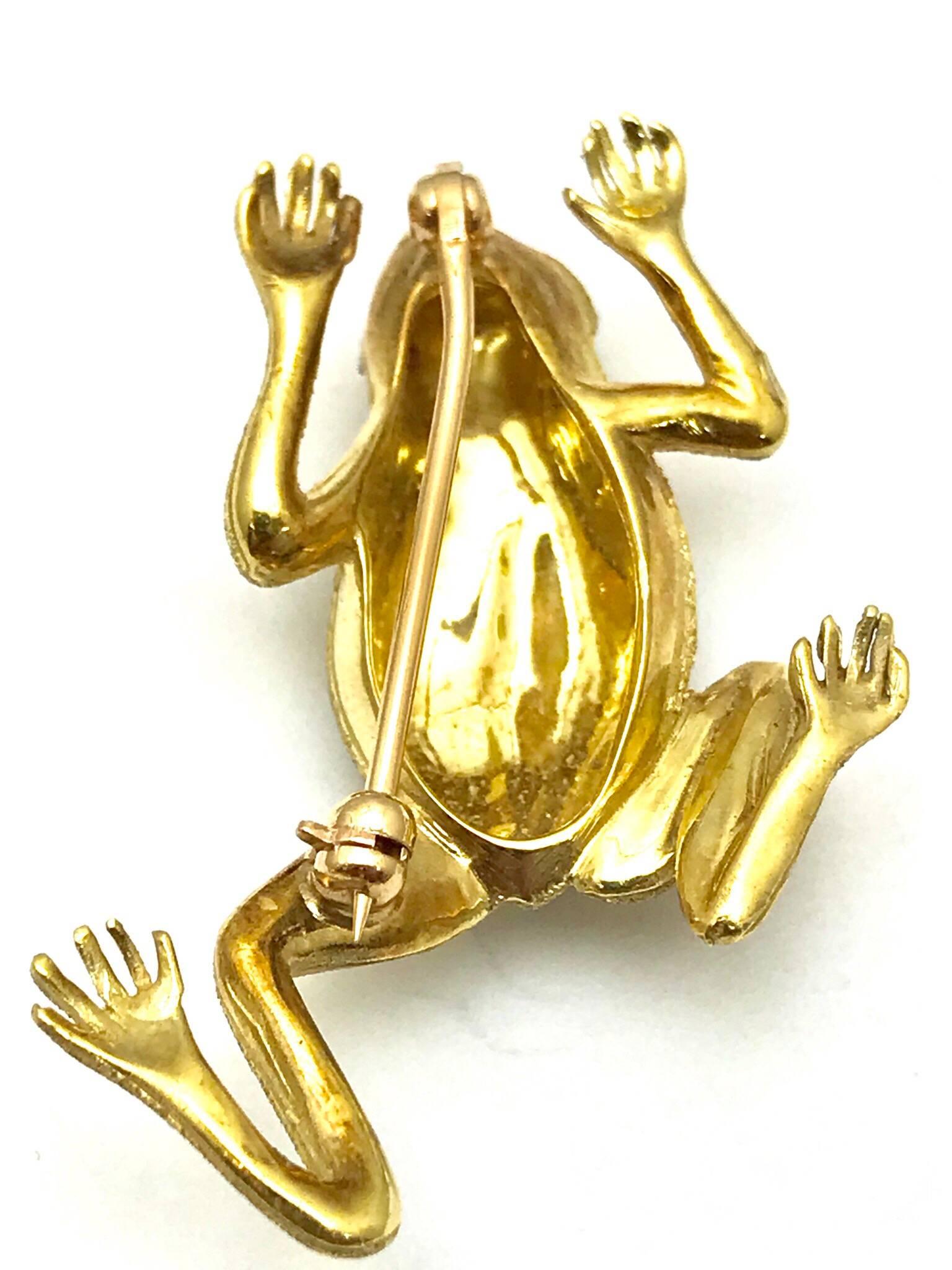 Ruby and Textured Yellow Gold Frog Brooch 1