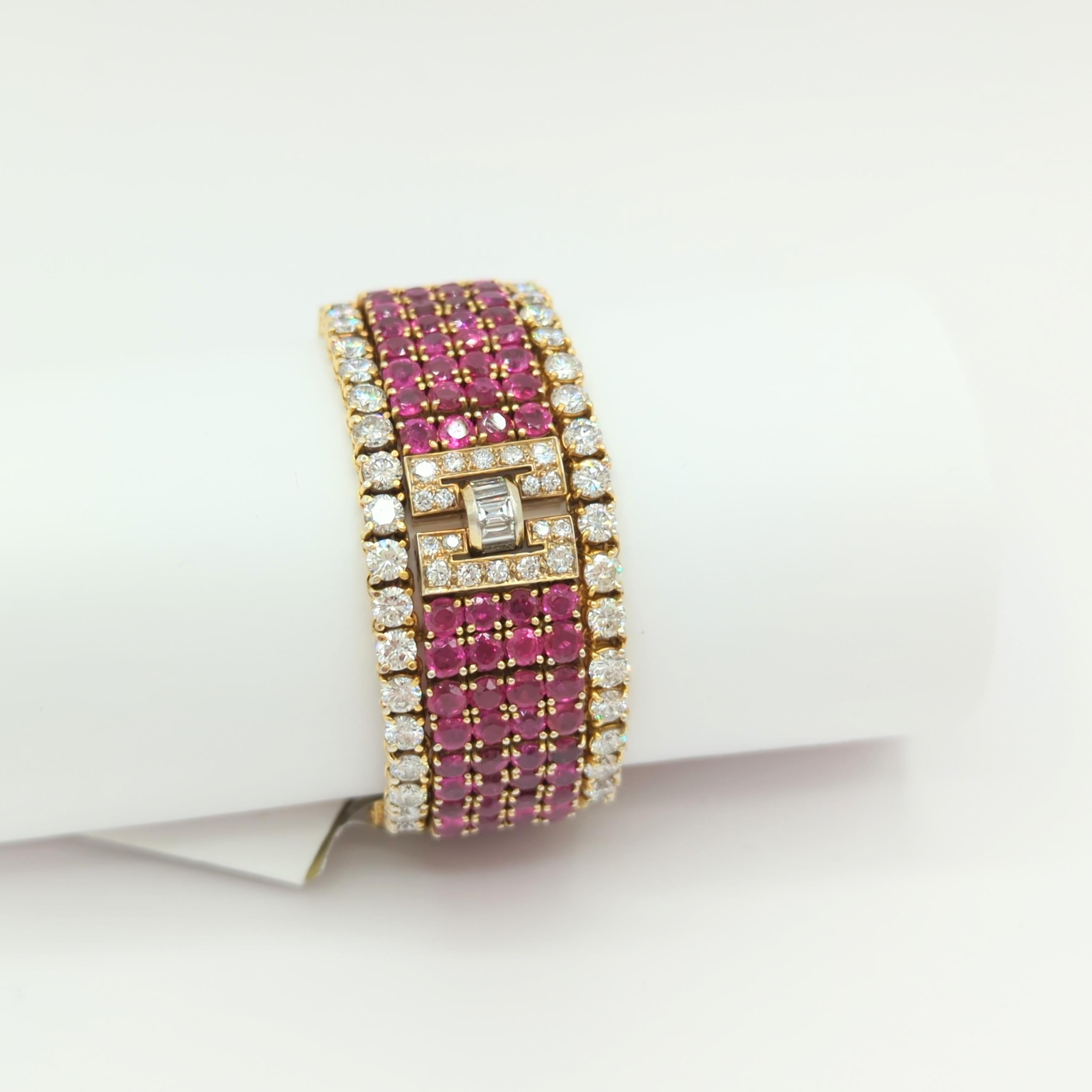 Round Cut Ruby and White Diamond Bracelet in 18K Yellow Gold For Sale