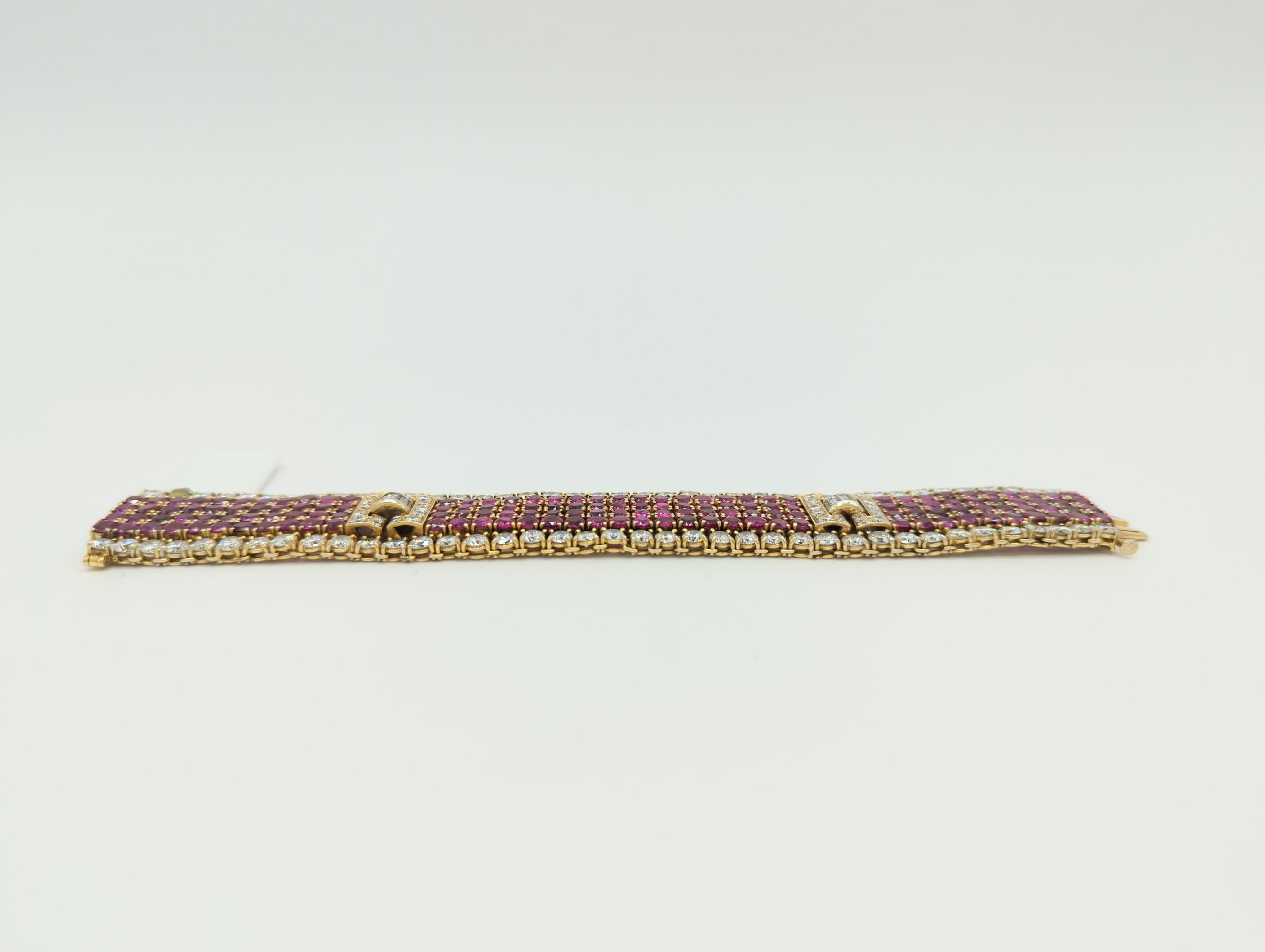 Ruby and White Diamond Bracelet in 18K Yellow Gold For Sale 3