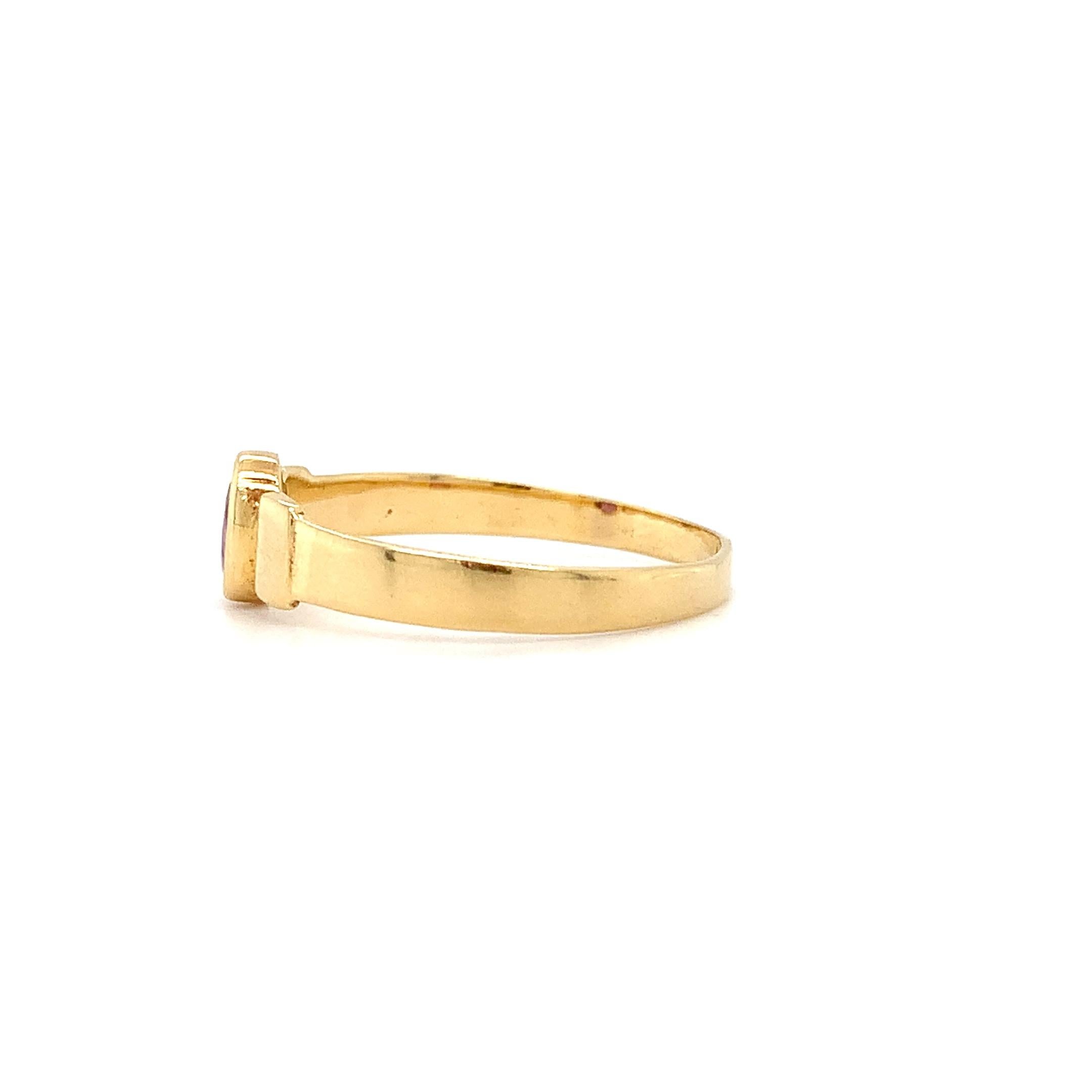 Ruby Antique Engagement Ring 18k Yellow Gold For Sale 1