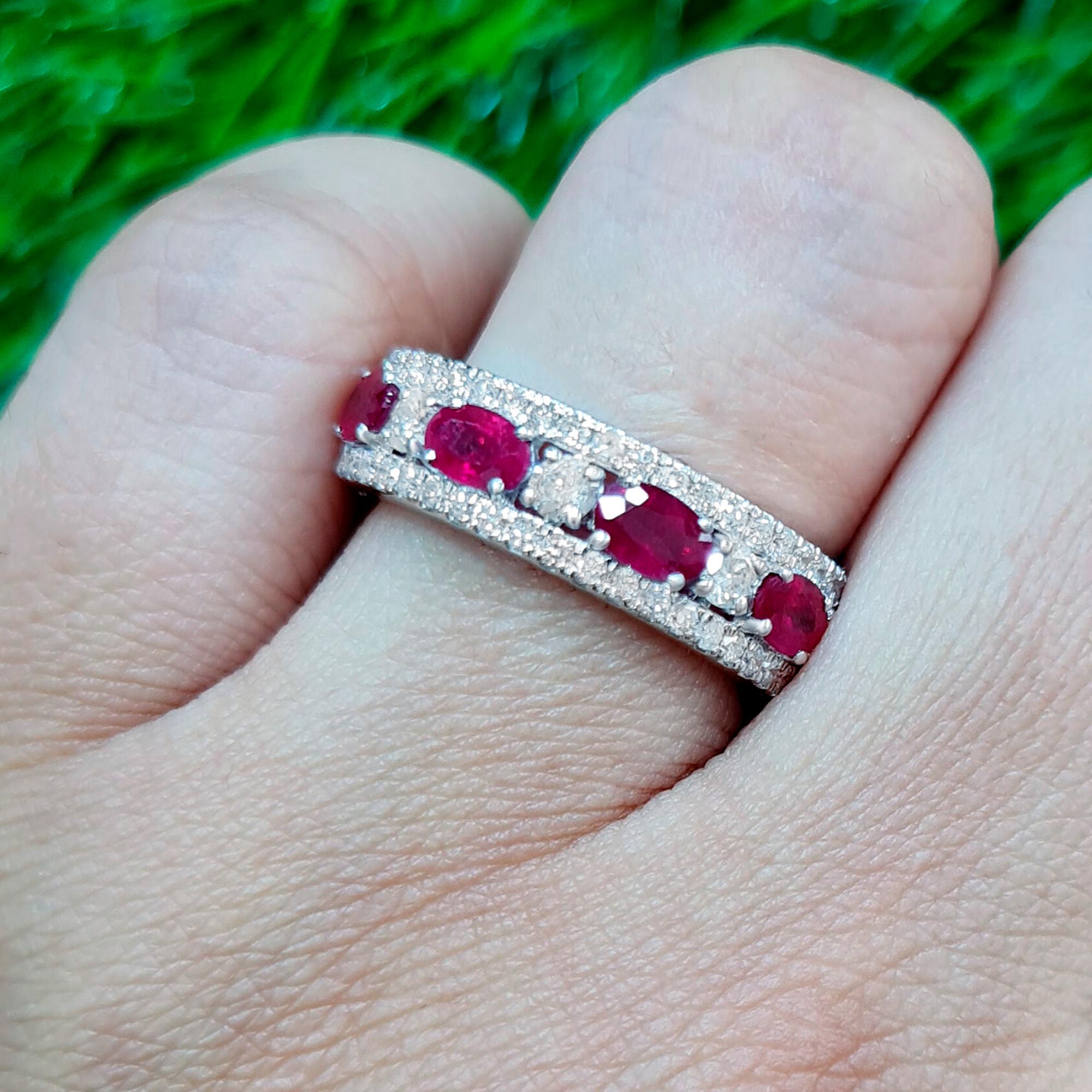 Art Deco Ruby Band Ring With Diamonds 2.35 Carats 18K Gold For Sale